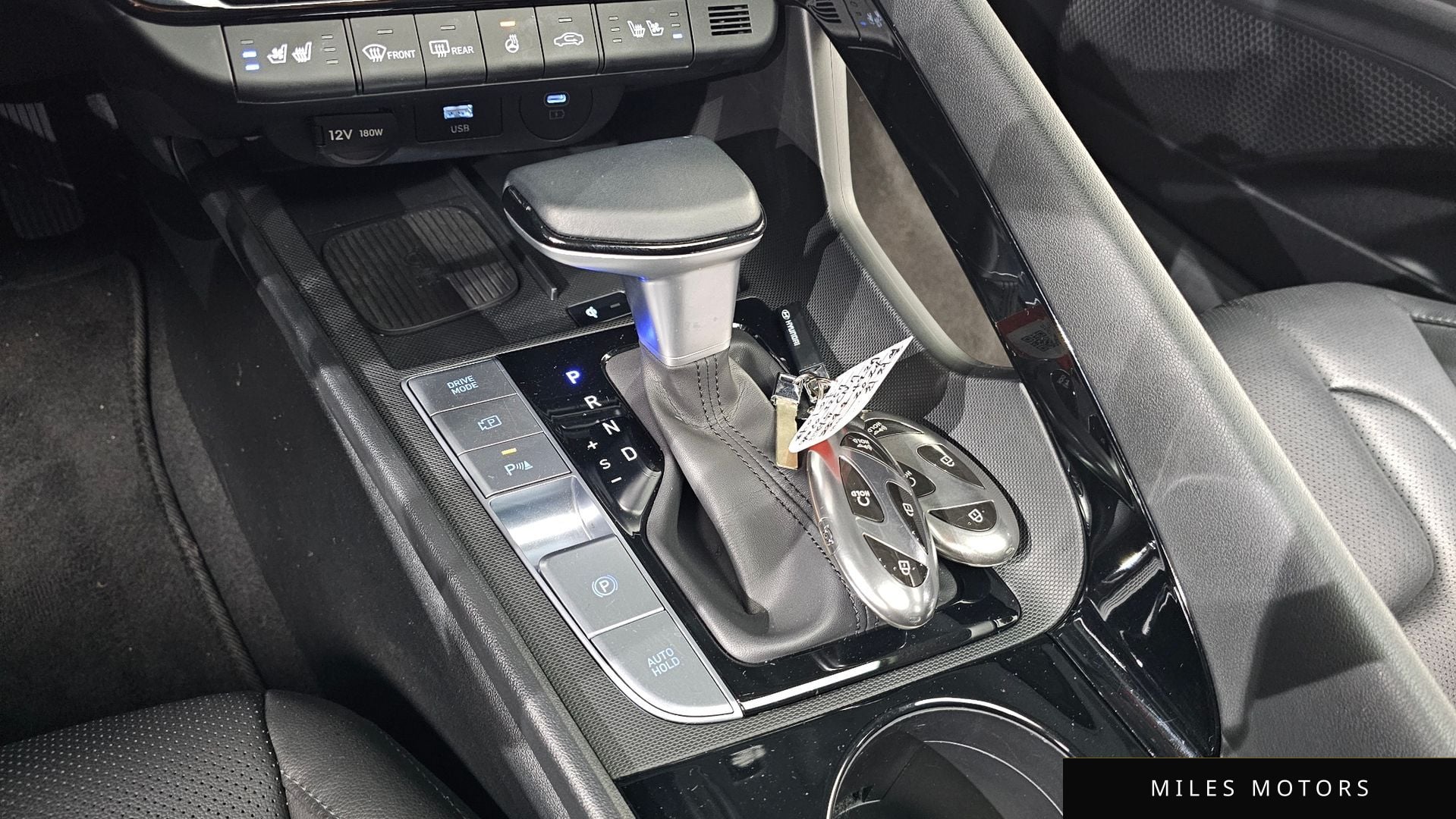 Hyundai AVANTE 2024 — миниатюра 9