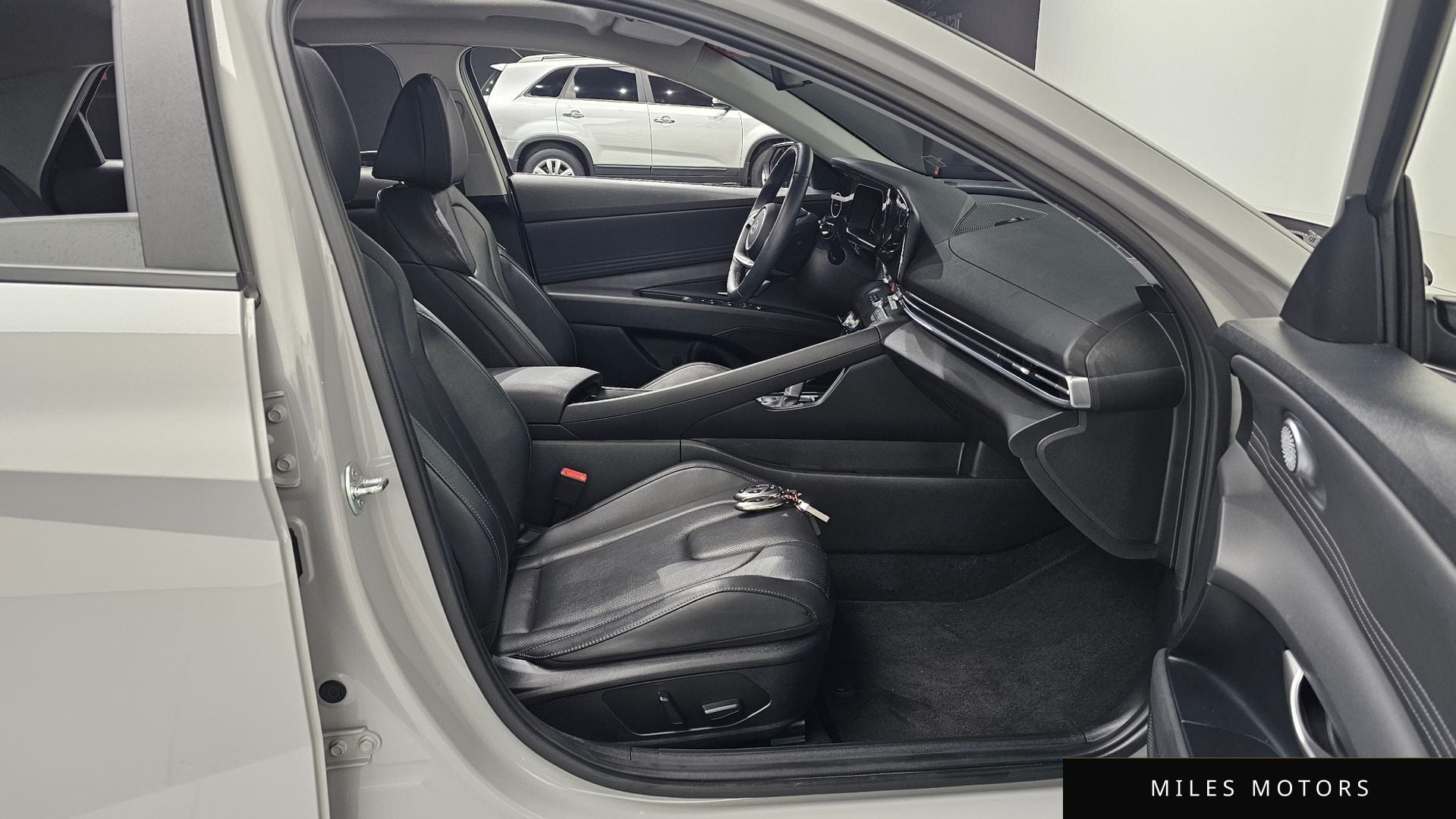 Hyundai AVANTE 2024 — миниатюра 11