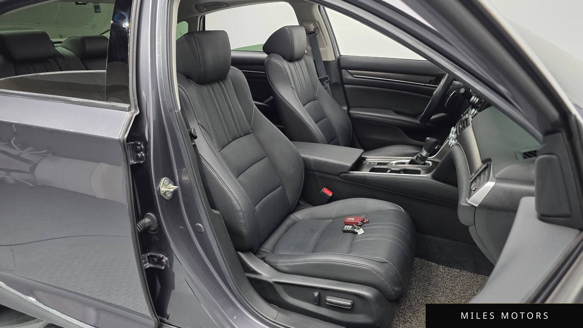 Honda 어코드 2019 — миниатюра 10