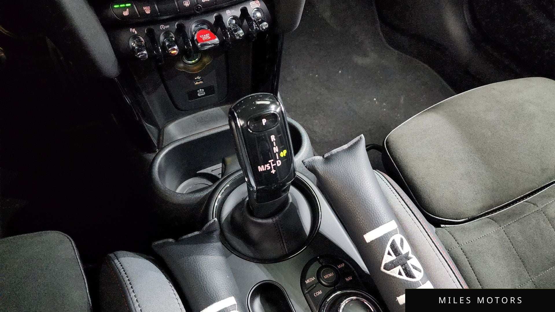 MINI 쿠퍼 S 2024 — миниатюра 9