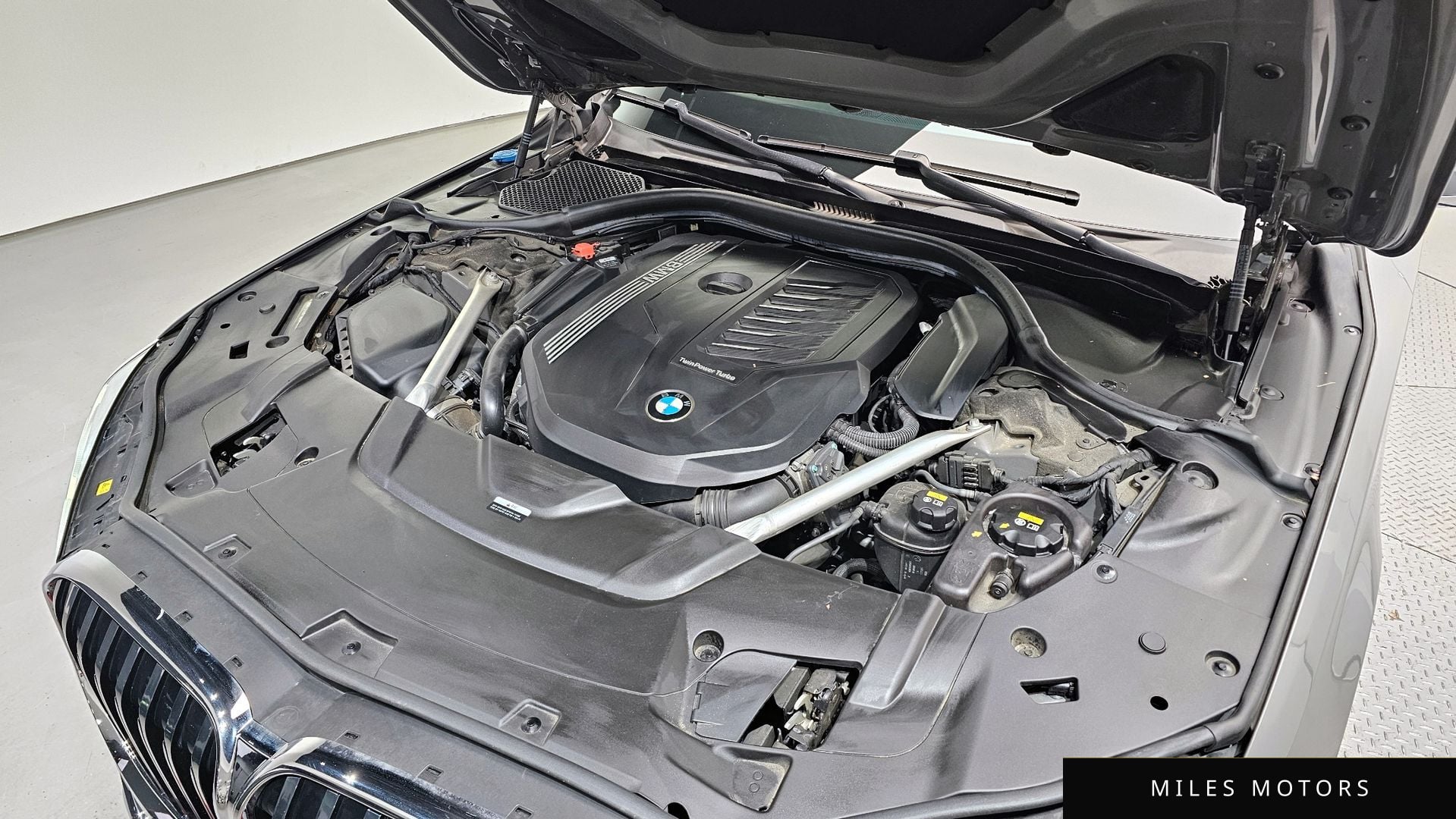 BMW 7 Series (G11) 2021 — миниатюра 6