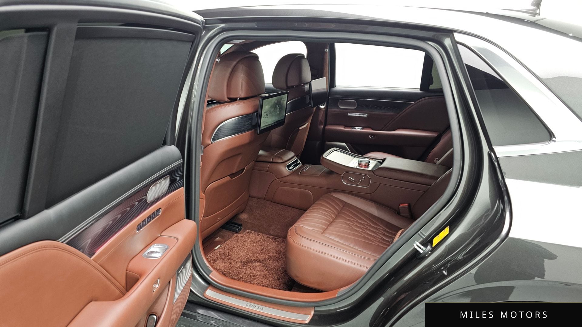 Genesis G90 (RS4) 2022 — миниатюра 13