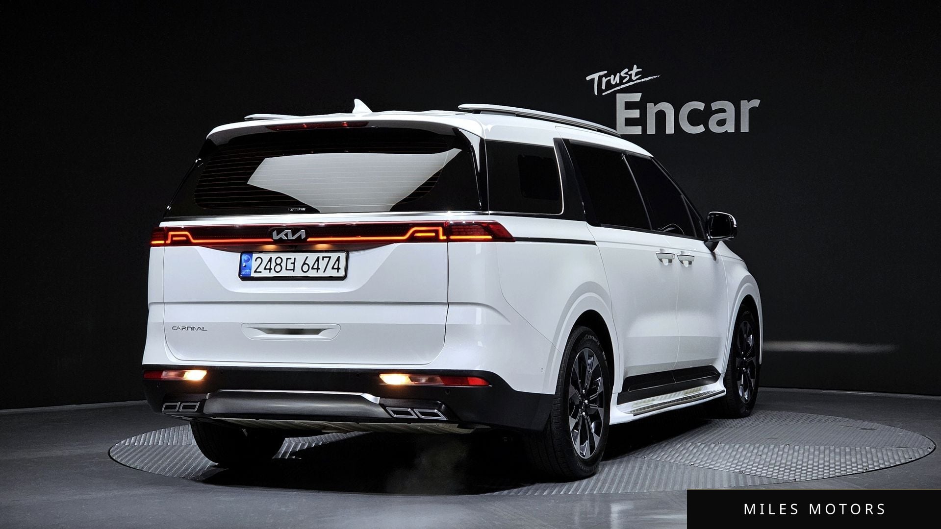 Kia Carnival 2023 — миниатюра 2