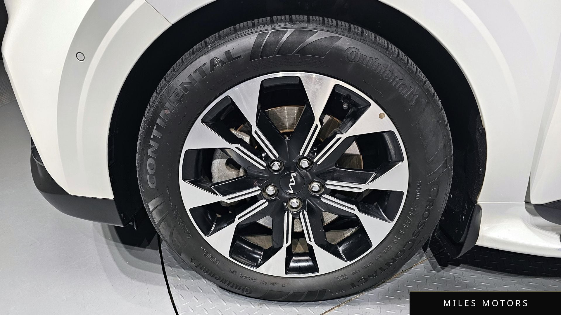 Kia Carnival 2023 — миниатюра 5