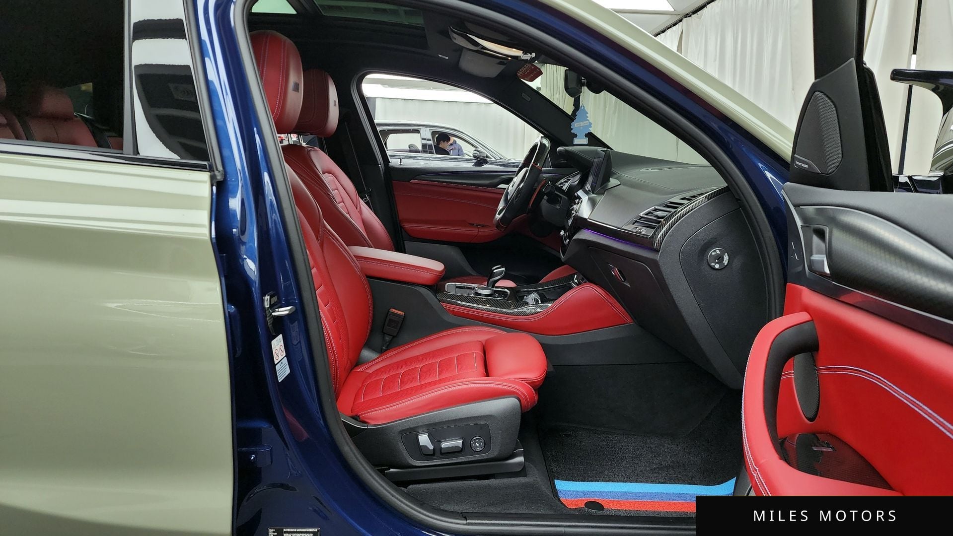 BMW X4 (G02) 2023 — миниатюра 11