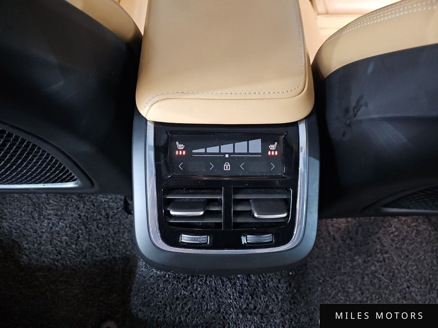 Volvo S60 2021 — миниатюра 12