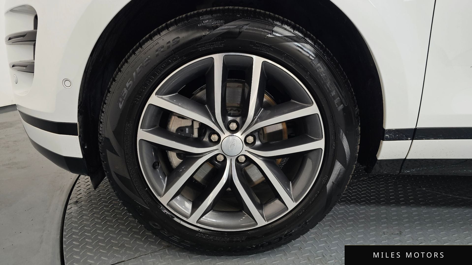 Land Rover 레인지로버 이보크 2026 — миниатюра 4