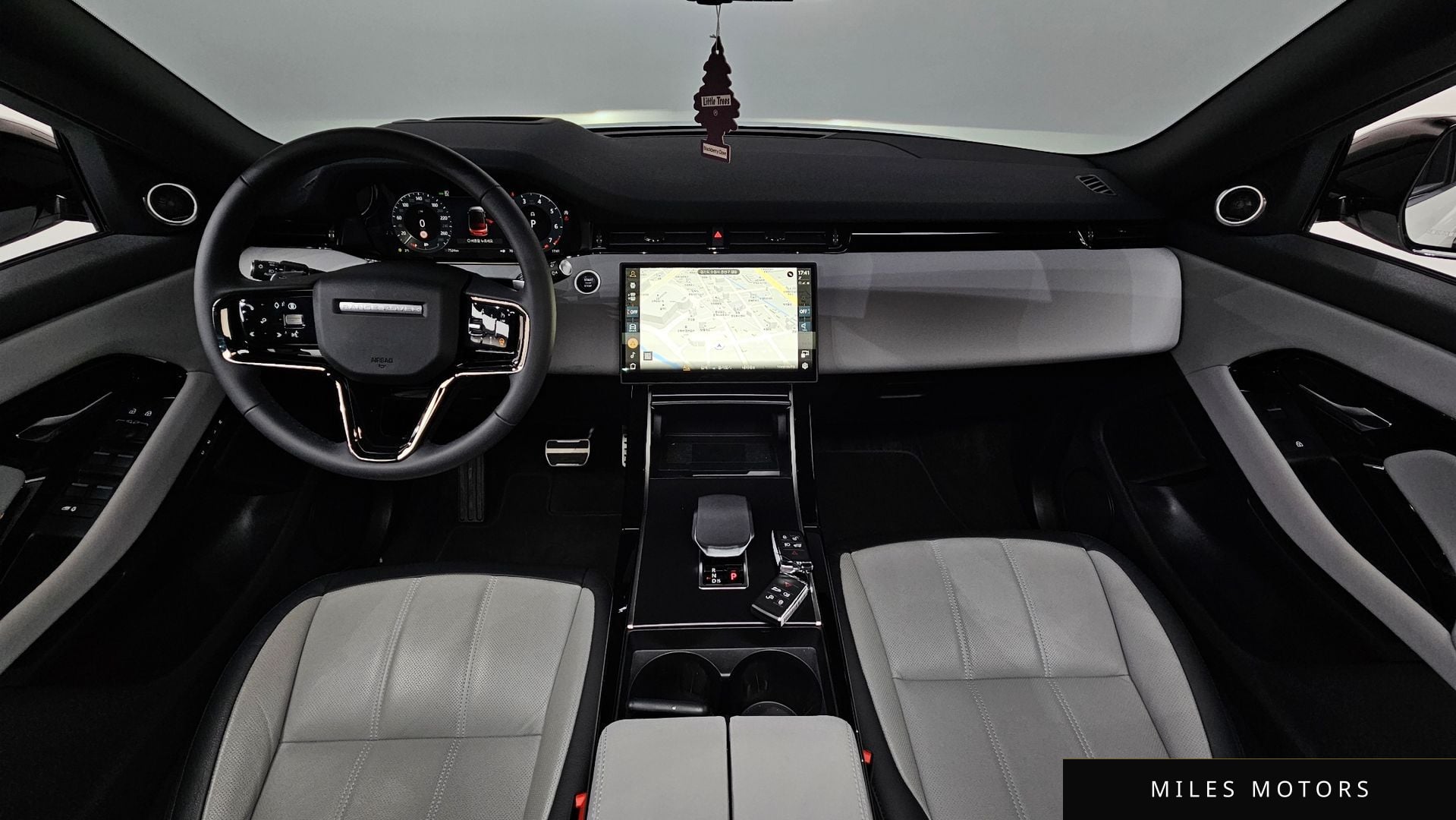 Land Rover 레인지로버 이보크 2026 — миниатюра 6