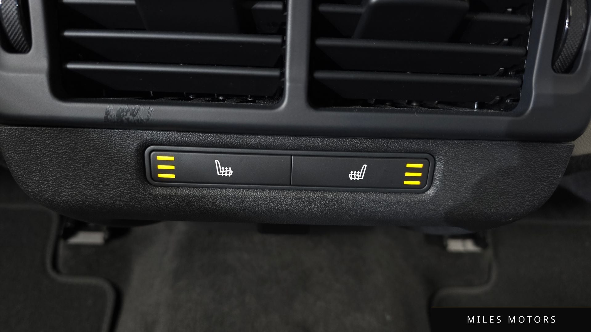 Land Rover 레인지로버 이보크 2026 — миниатюра 18