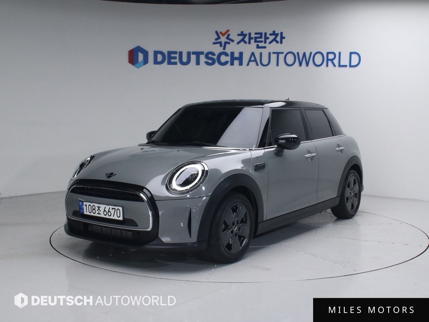 MINI Cooper 2023 — фото 1 из 12