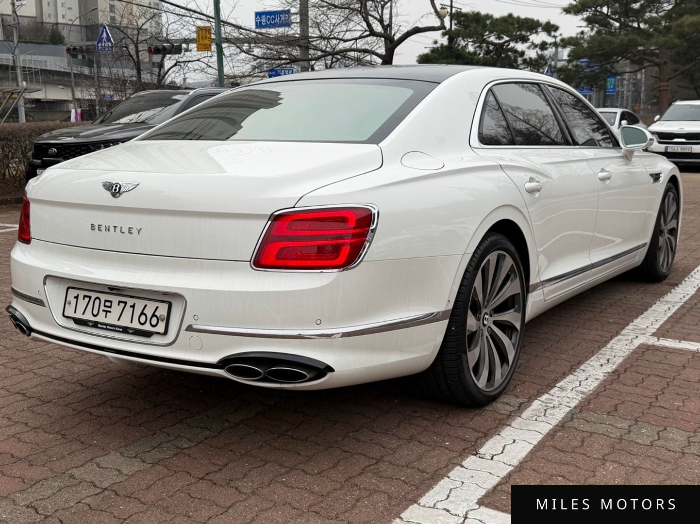 Bentley 플라잉스퍼 2022 — миниатюра 2