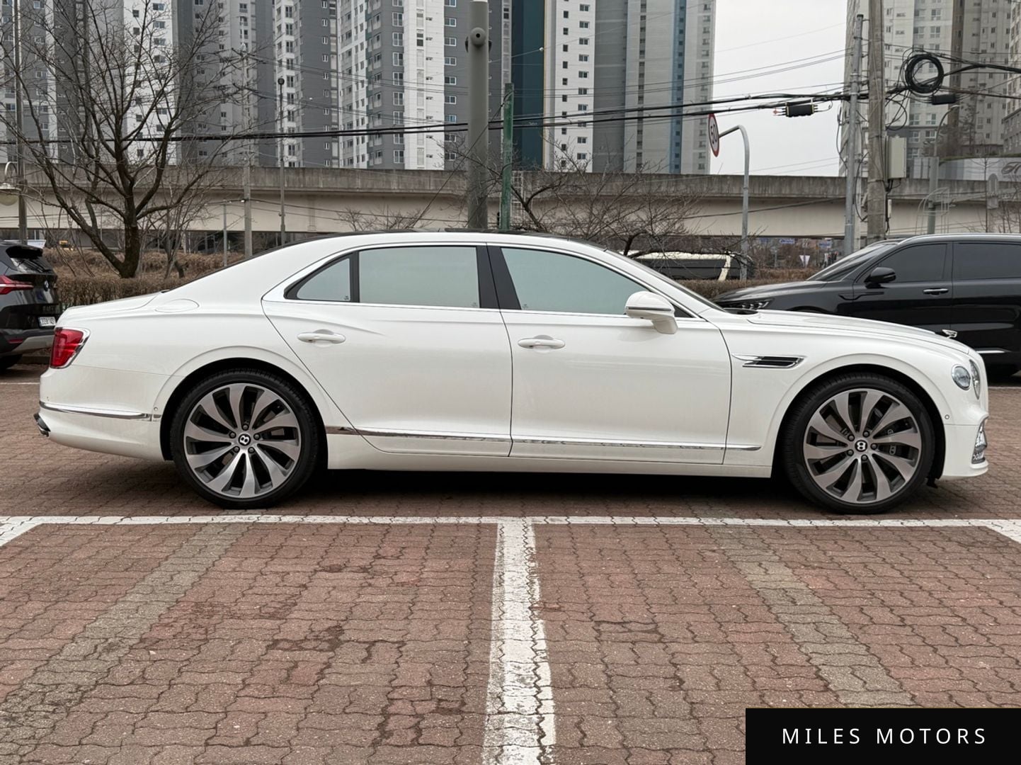 Bentley 플라잉스퍼 2022 — миниатюра 6