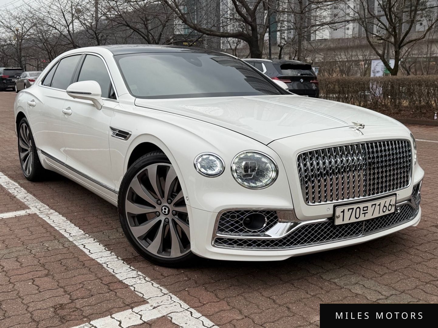 Bentley 플라잉스퍼 2022 — миниатюра 9