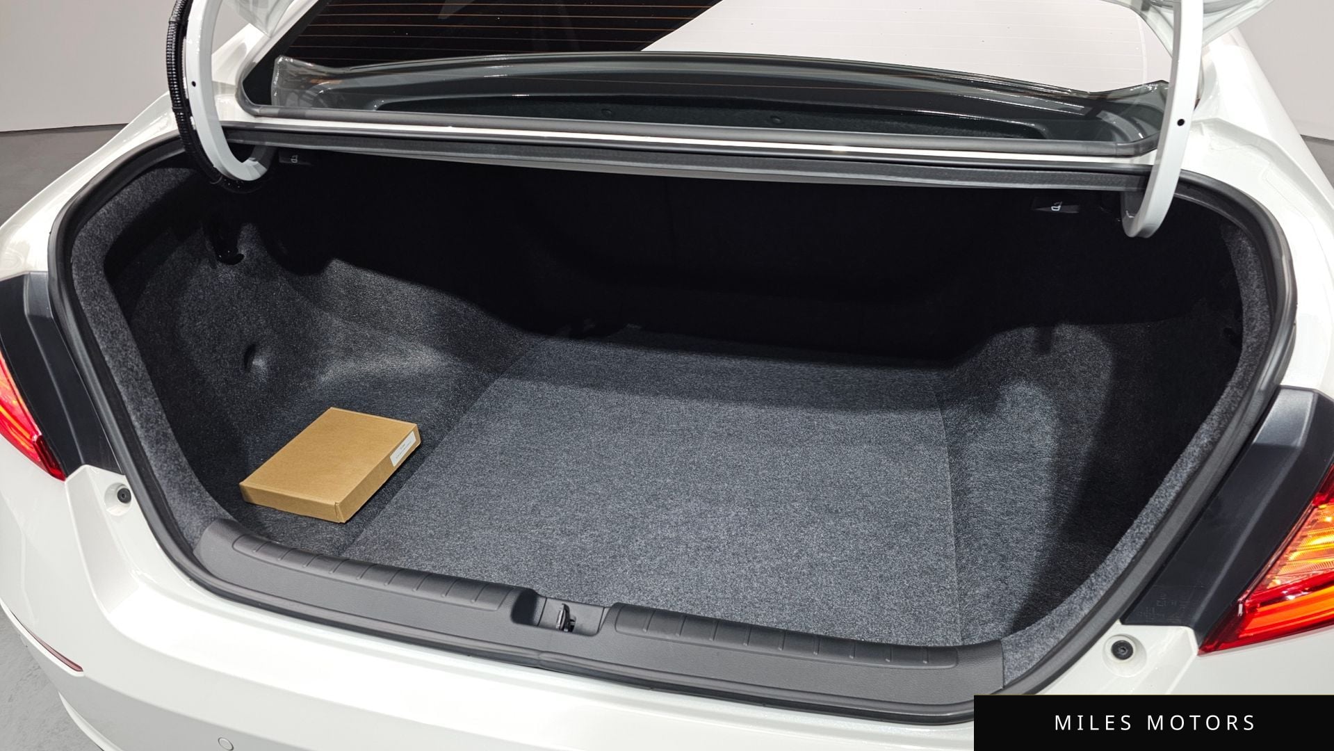 Honda Accord 2019 — миниатюра 20