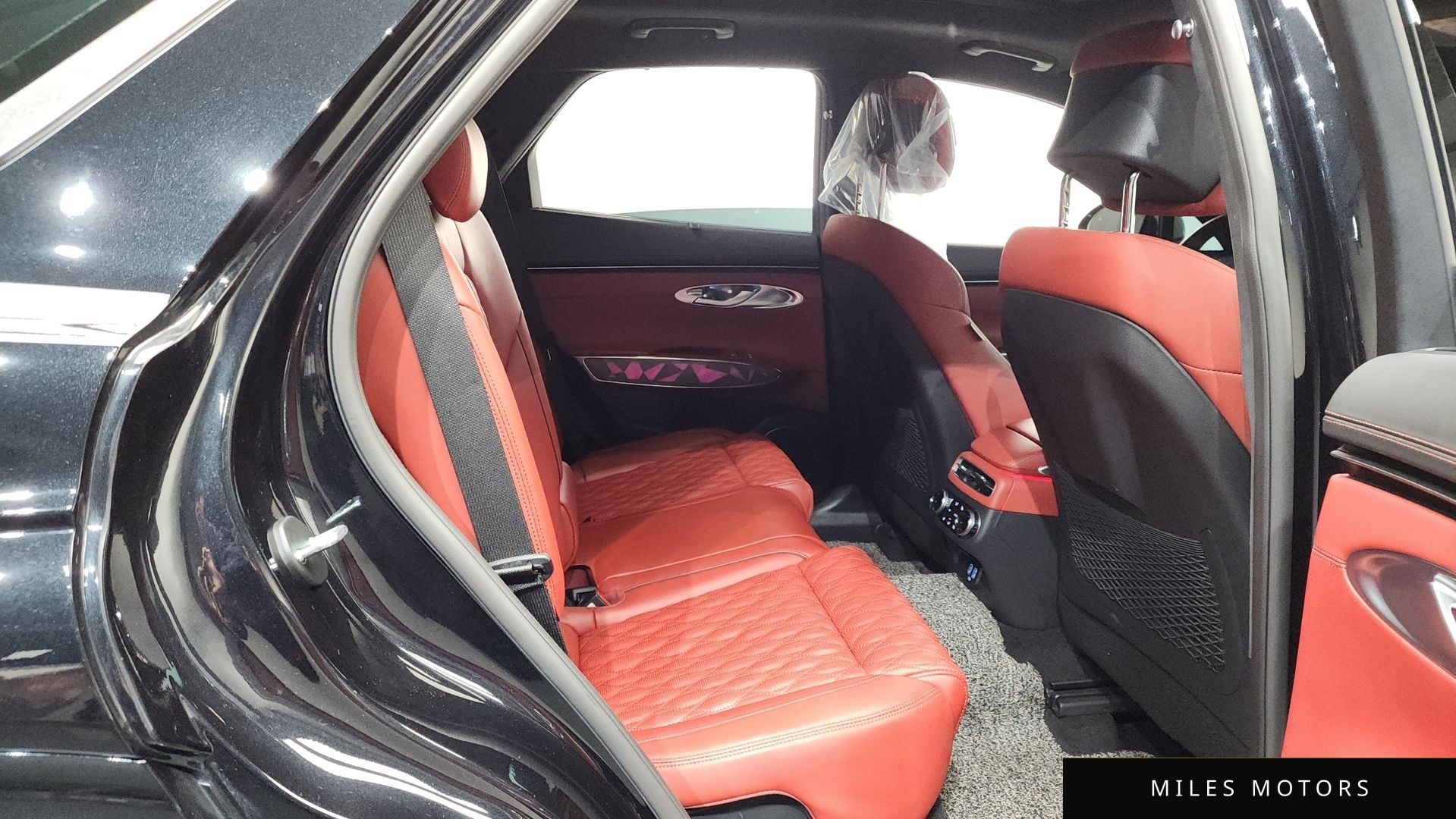 Genesis GV70 2021 — миниатюра 12