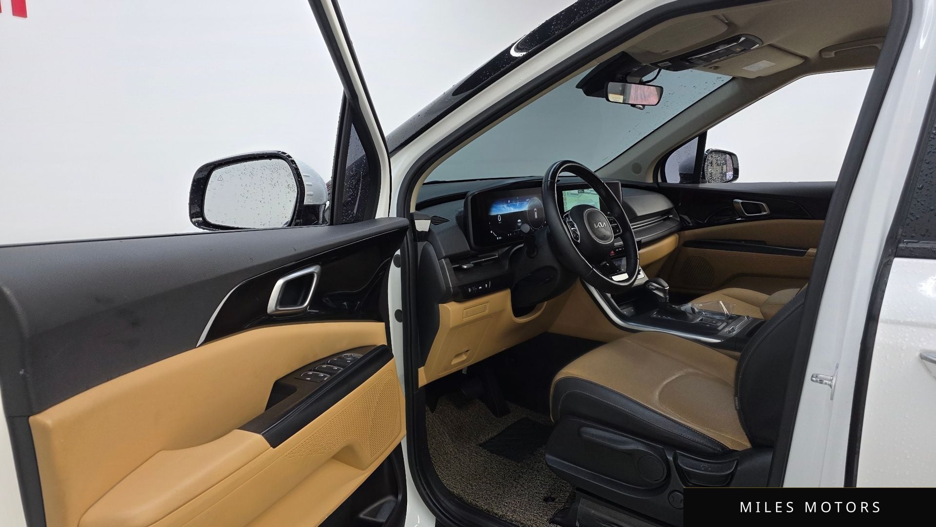 Kia Carnival 2022 — миниатюра 10