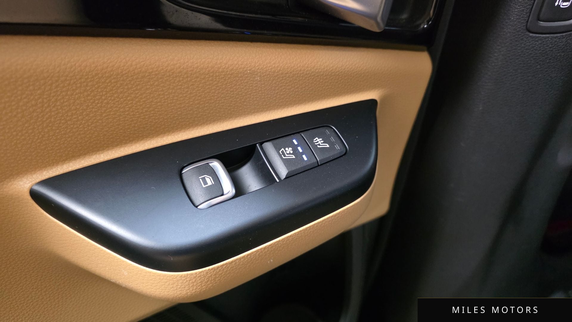 Kia Carnival 2022 — миниатюра 19