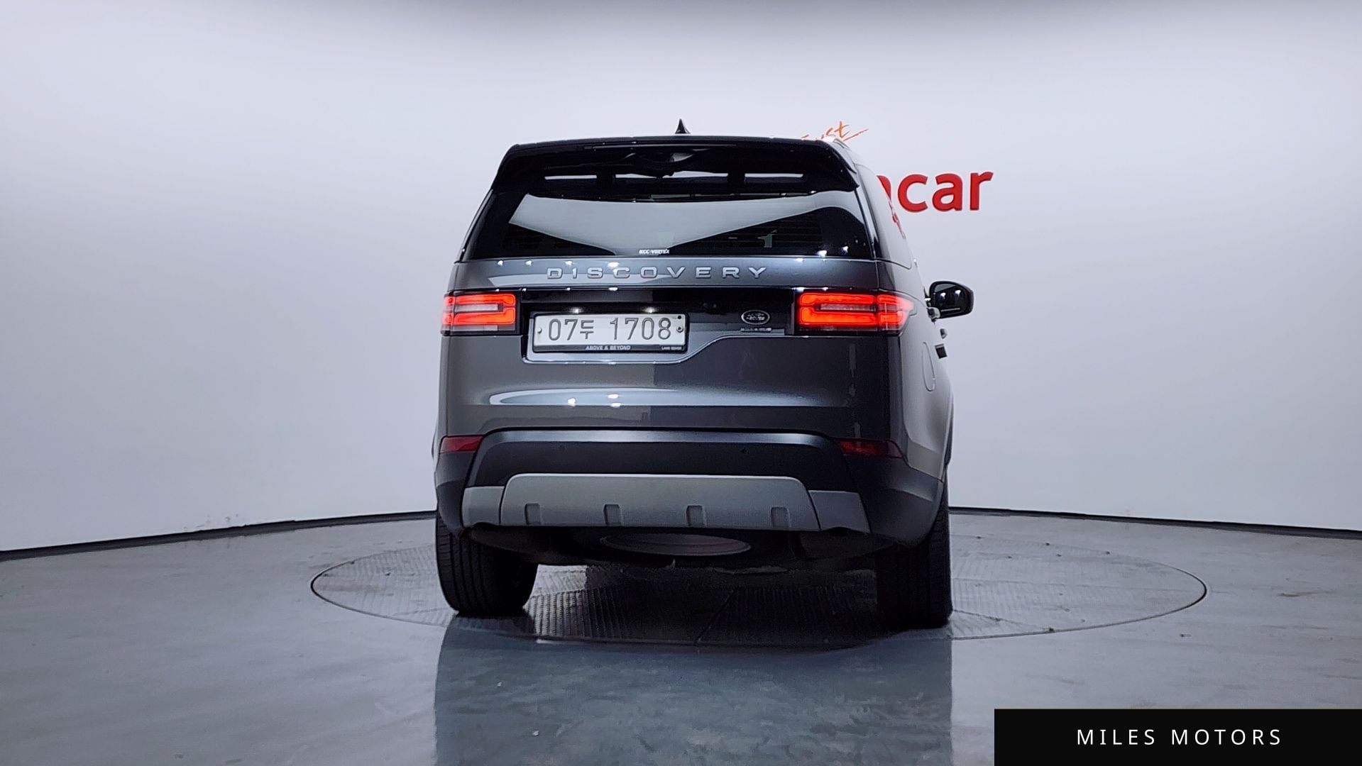 Land Rover Discovery 2019 — миниатюра 4