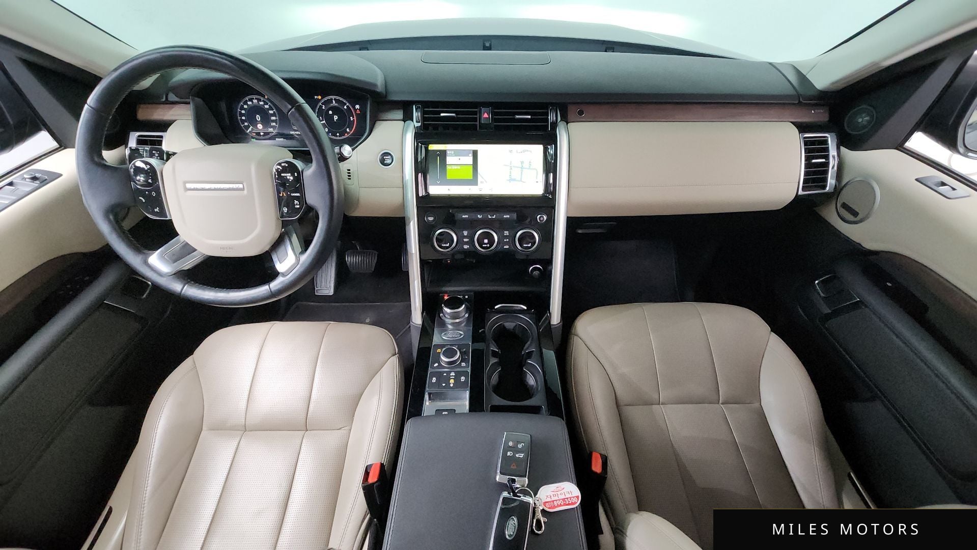 Land Rover Discovery 2019 — миниатюра 7