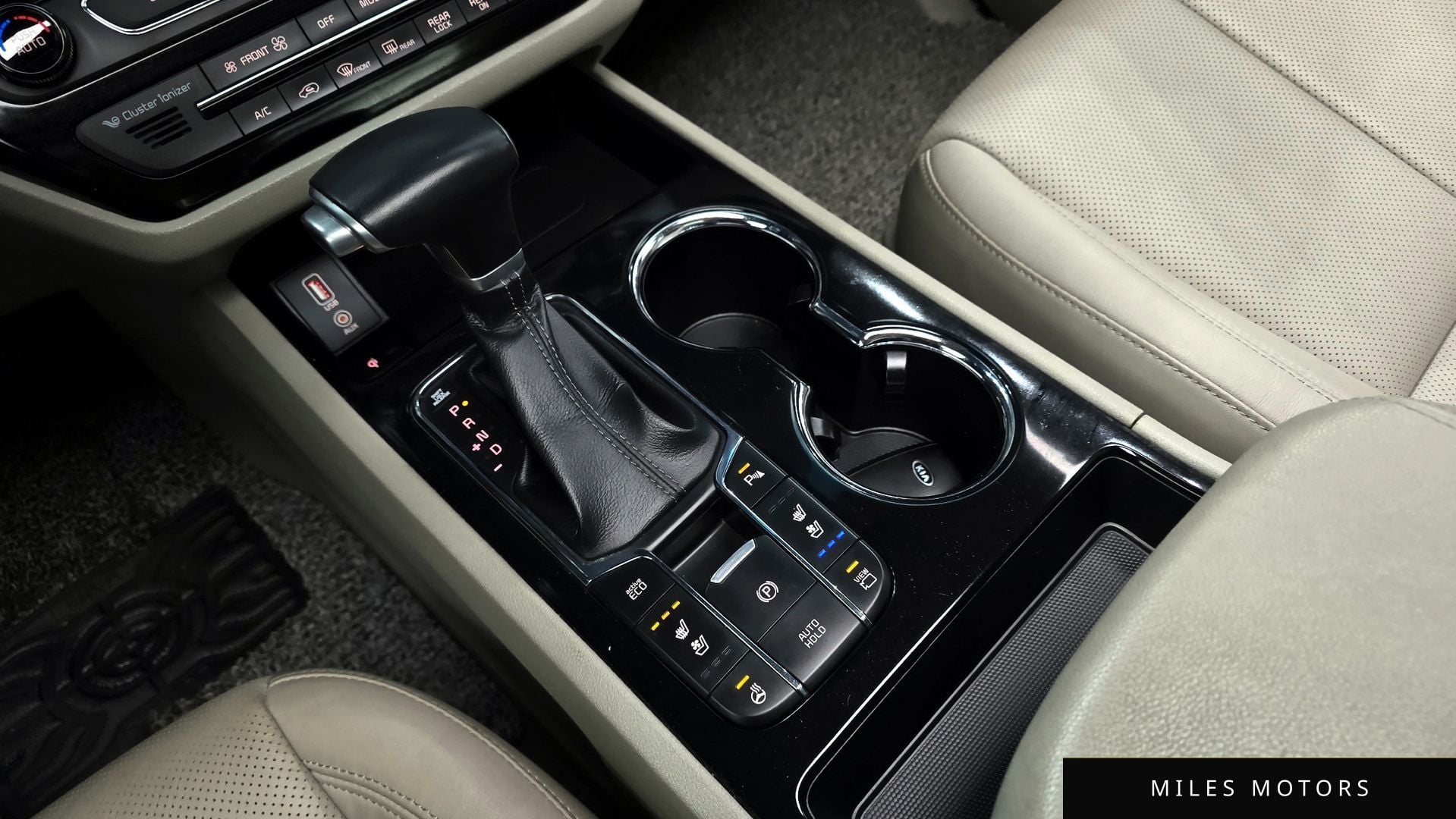 Kia Canival 2019 — миниатюра 9