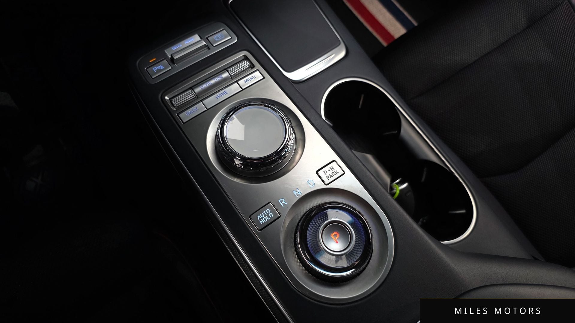 Genesis GV70 2021 — миниатюра 9