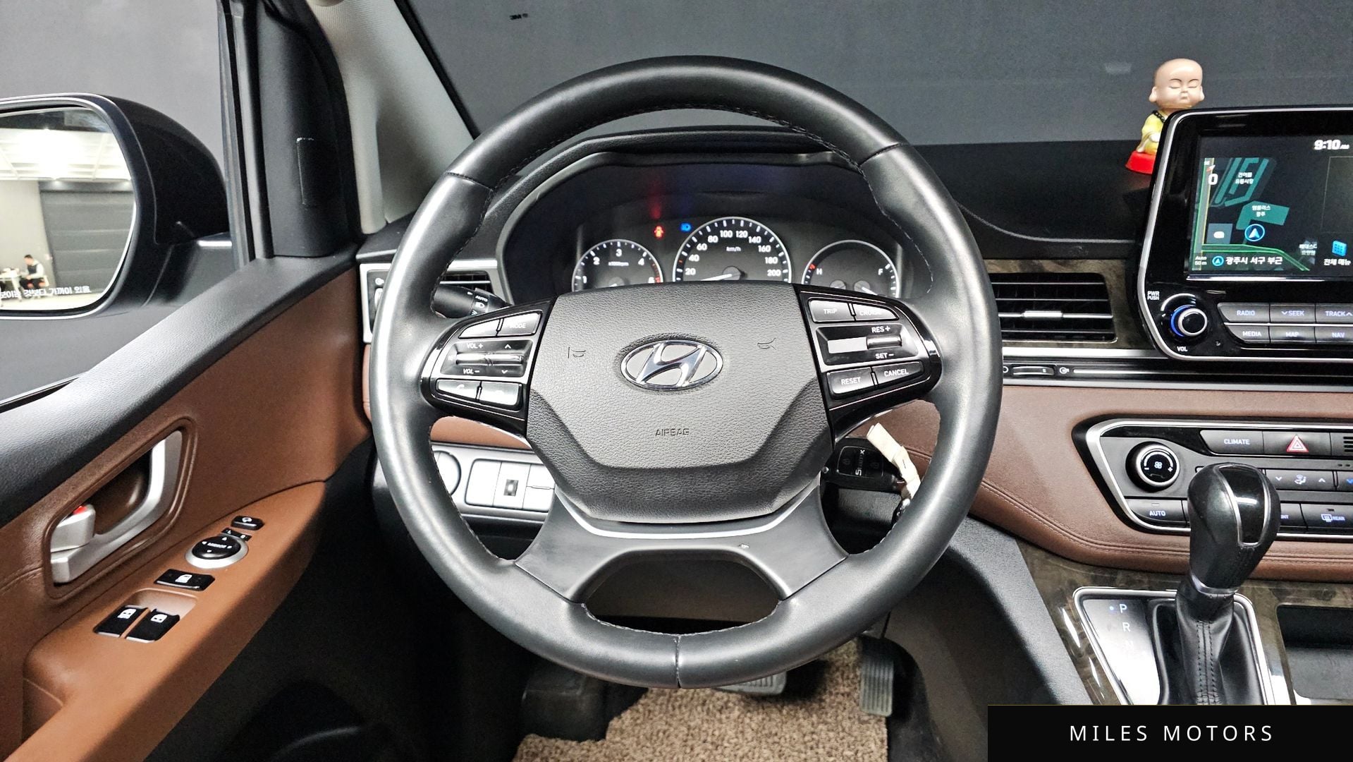 Hyundai Starex 2019 — миниатюра 11