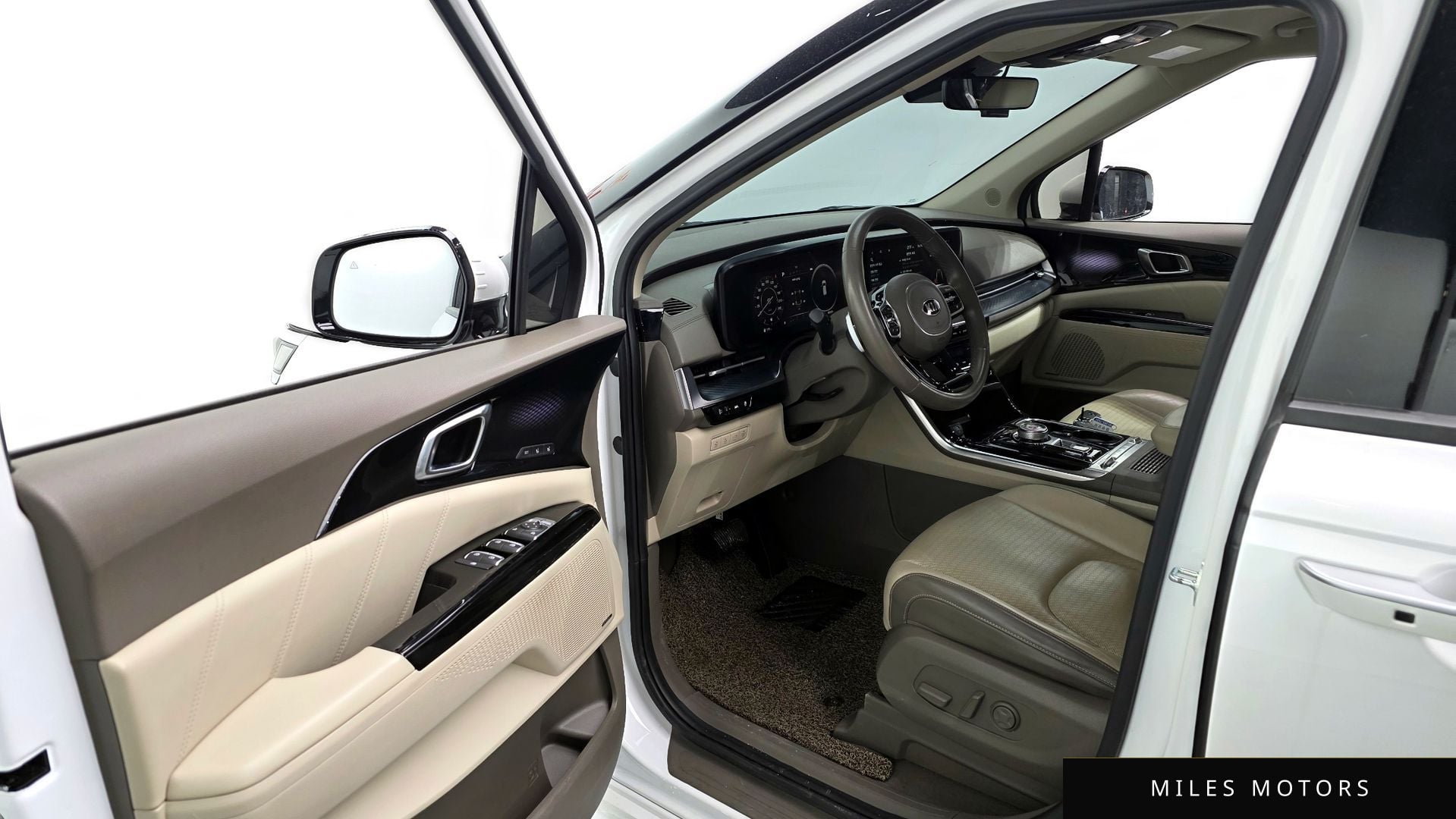 Kia Carnival 2021 — миниатюра 10