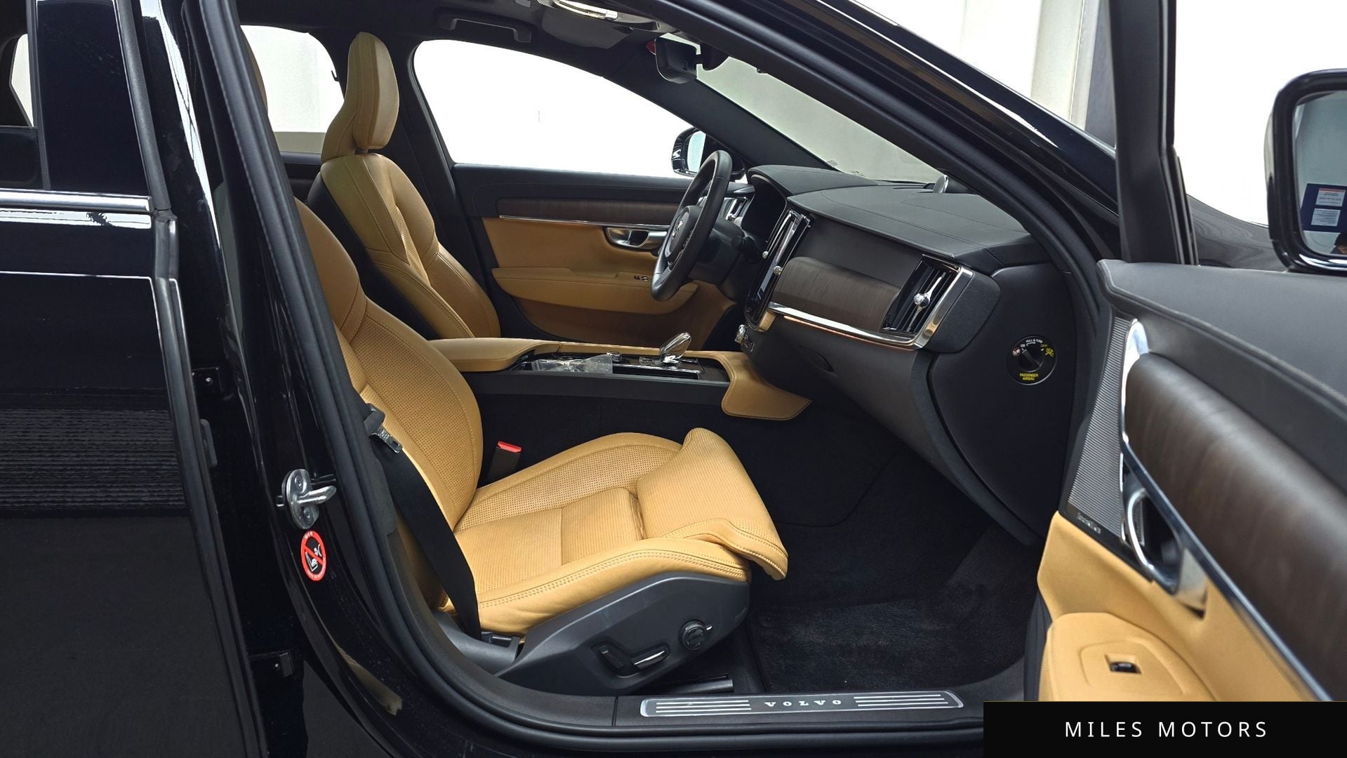 Volvo S90 2023 — миниатюра 11