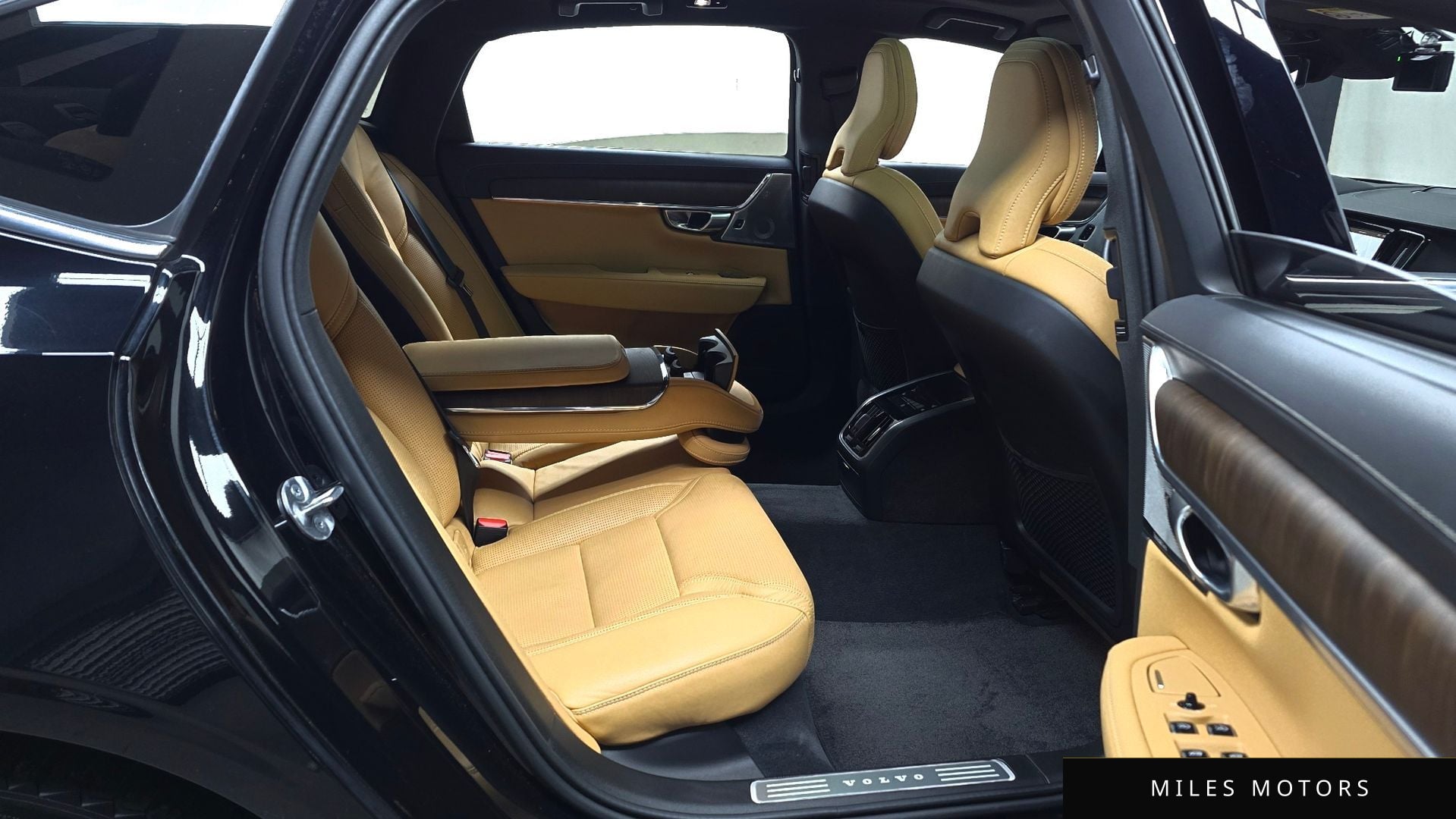 Volvo S90 2023 — миниатюра 12