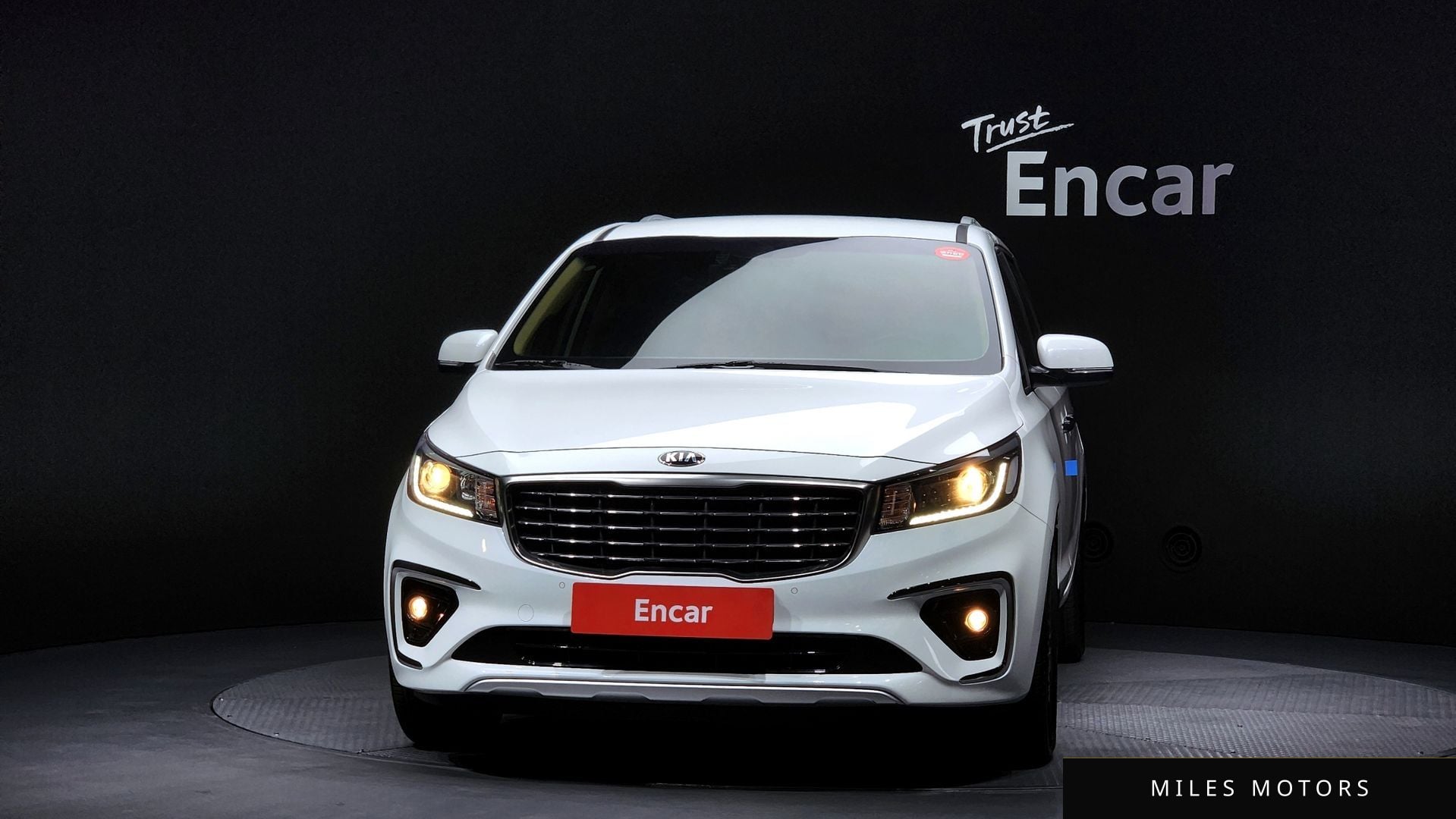 Kia Canival 2020 — миниатюра 3