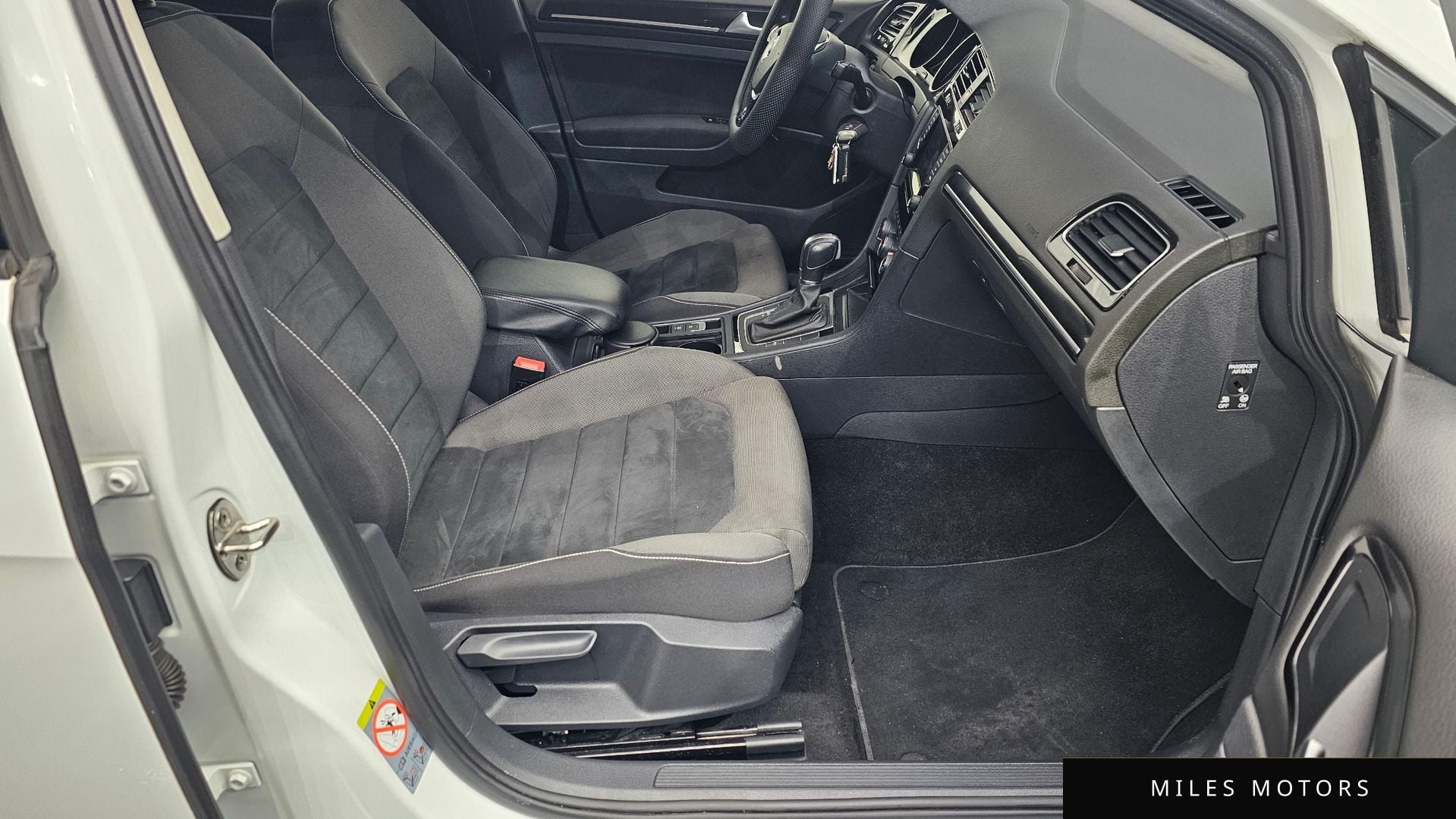 Volkswagen 골프 2015 — миниатюра 10