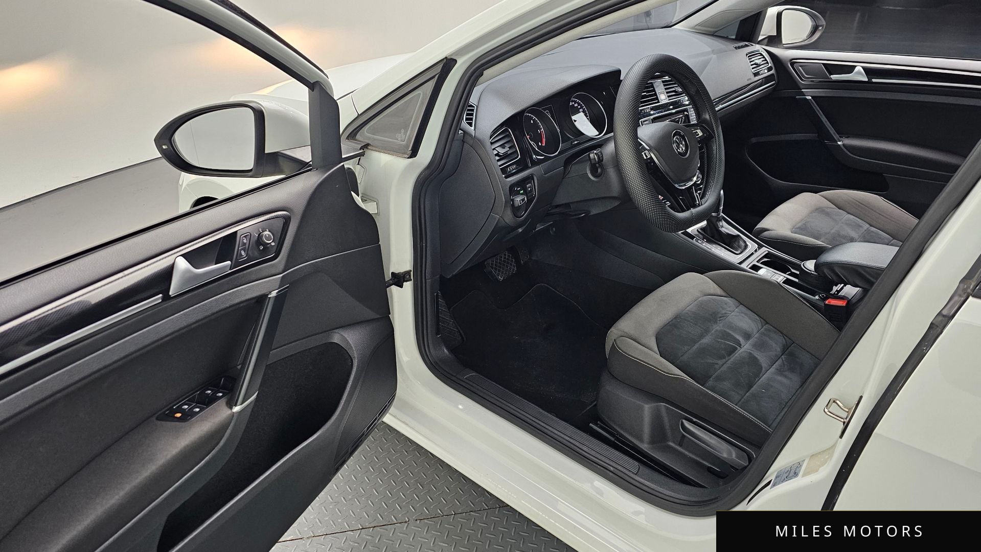 Volkswagen 골프 2015 — миниатюра 11