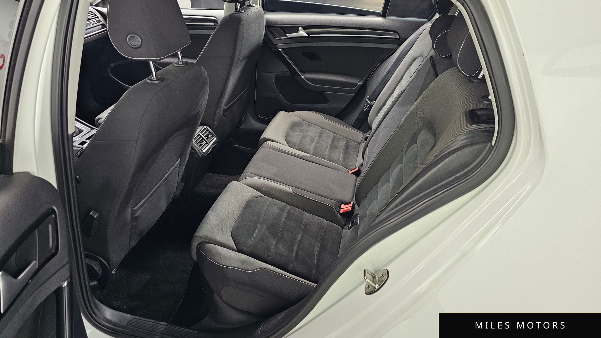 Volkswagen 골프 2015 — миниатюра 12