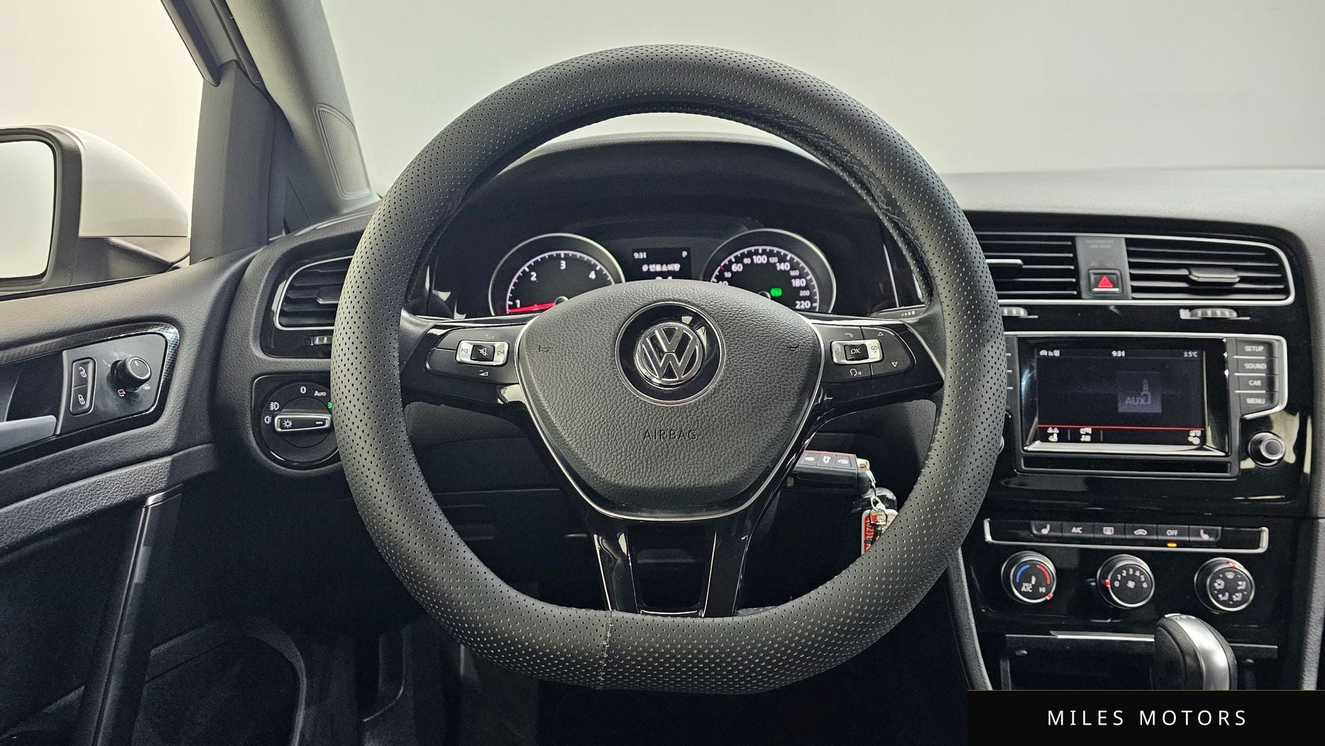 Volkswagen 골프 2015 — миниатюра 13