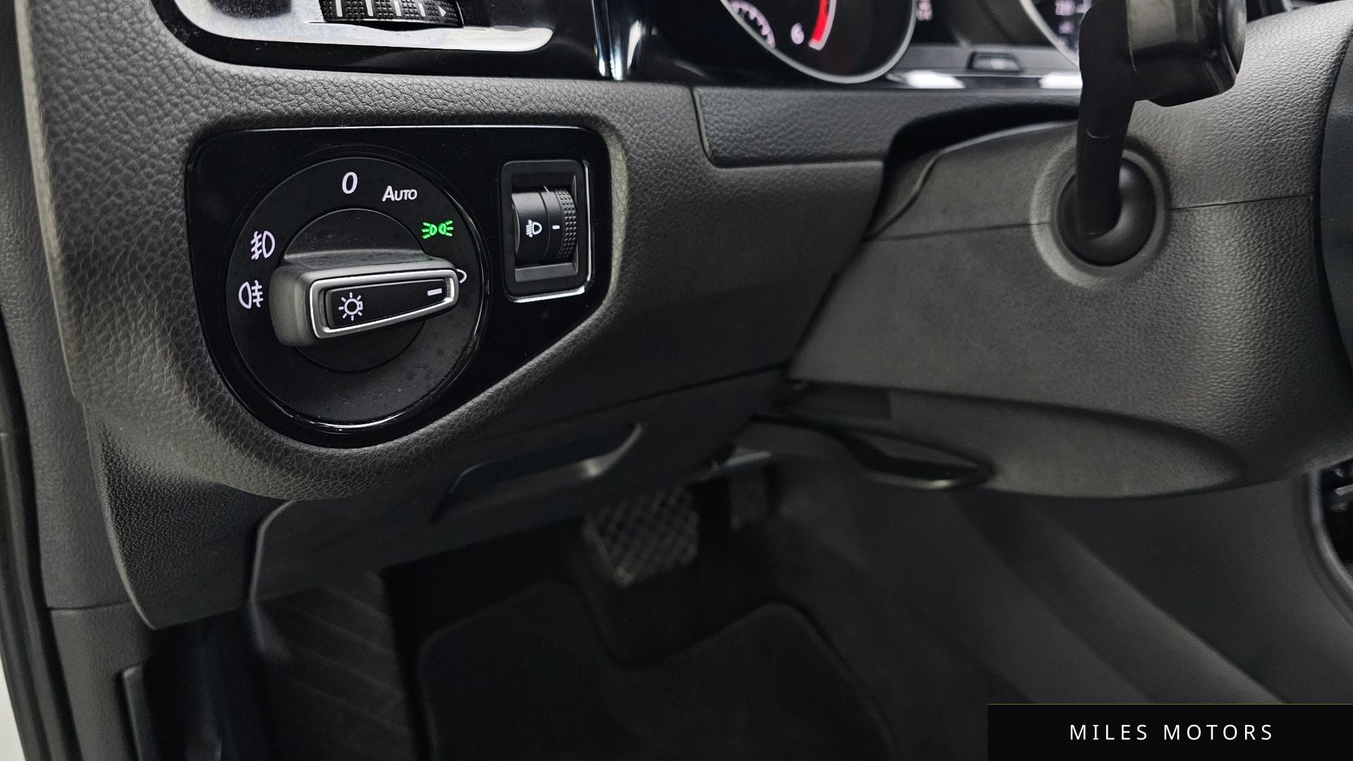 Volkswagen 골프 2015 — миниатюра 14
