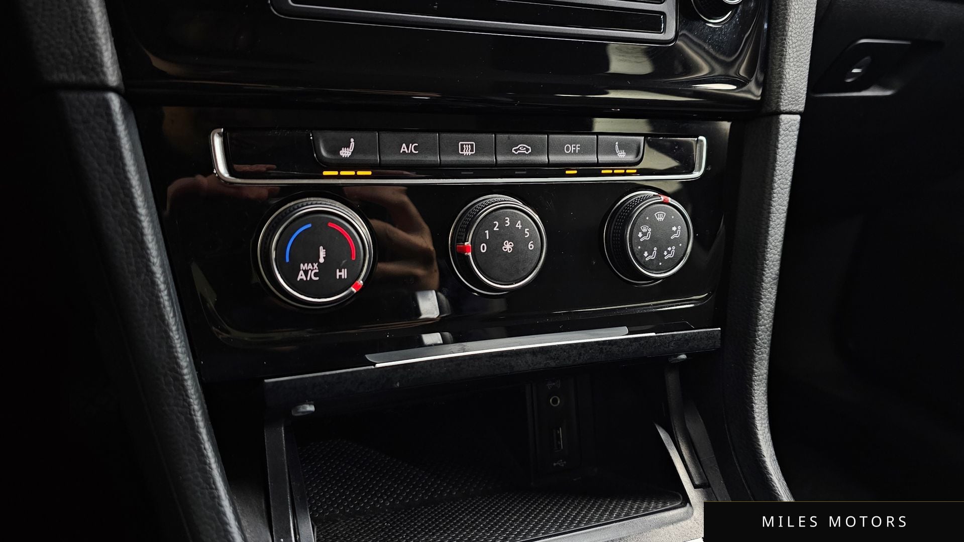 Volkswagen 골프 2015 — миниатюра 18
