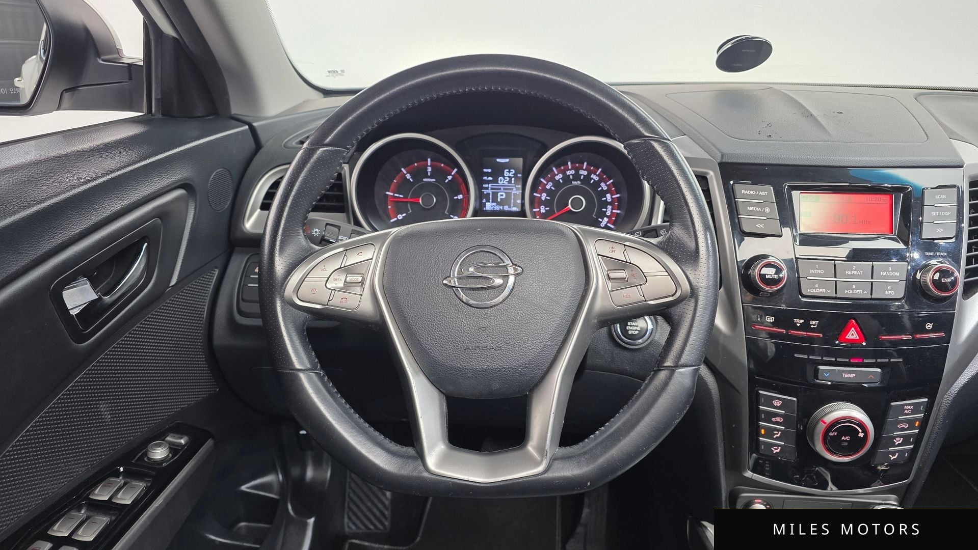 KG Mobility Tivoli 2016 — миниатюра 15