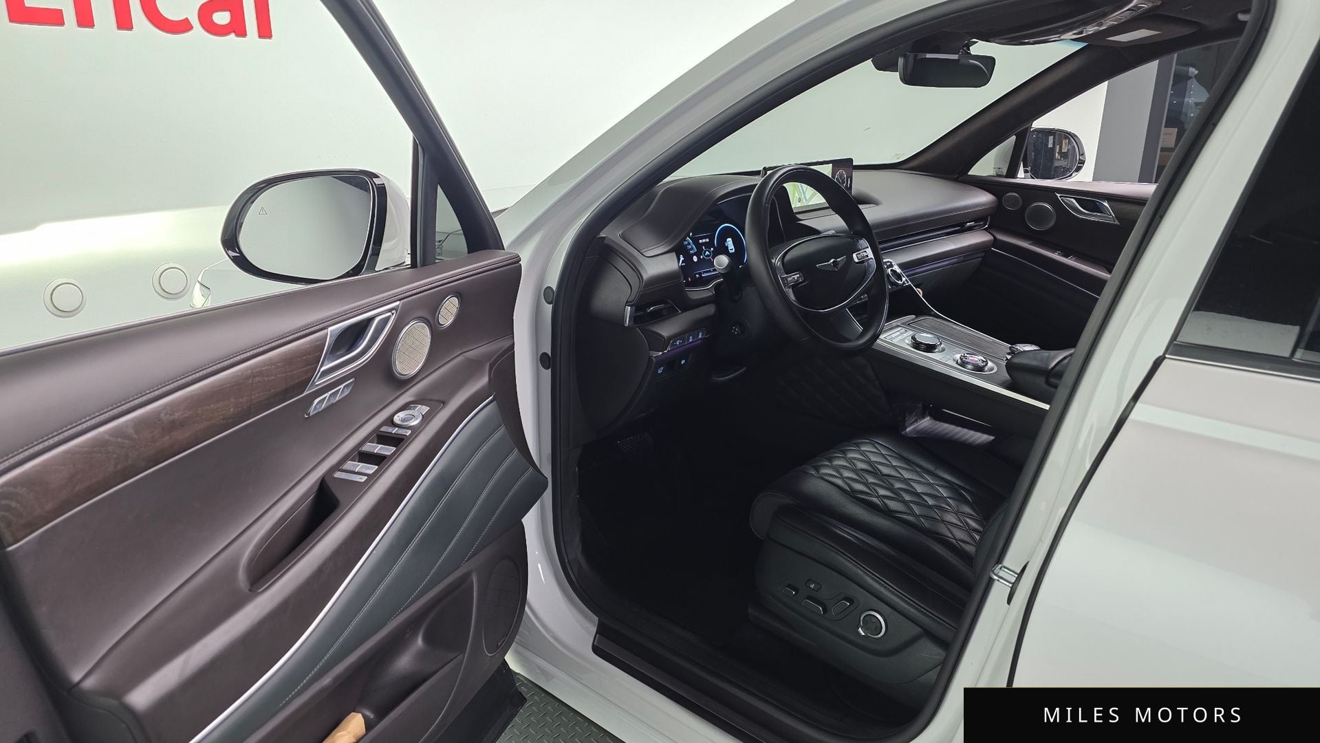 Genesis GV80 2023 — миниатюра 11
