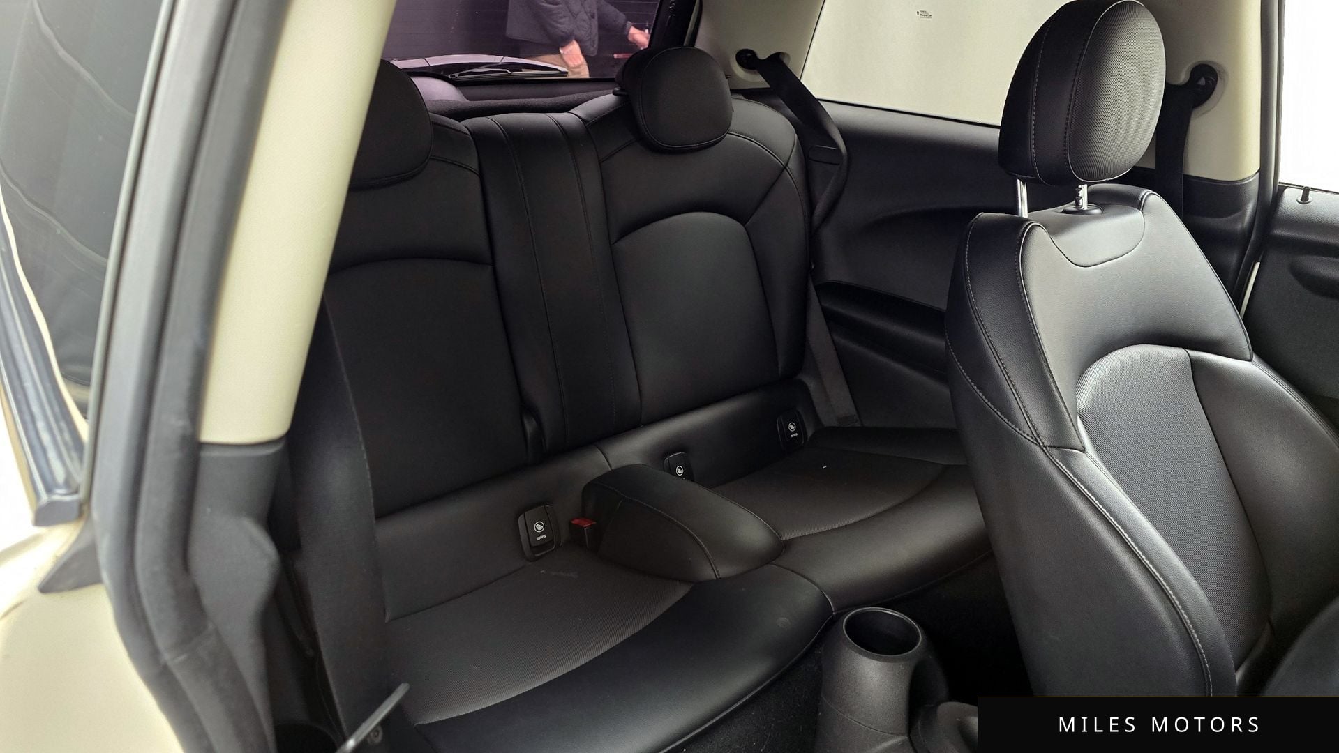 MINI Cooper 2016 — миниатюра 12