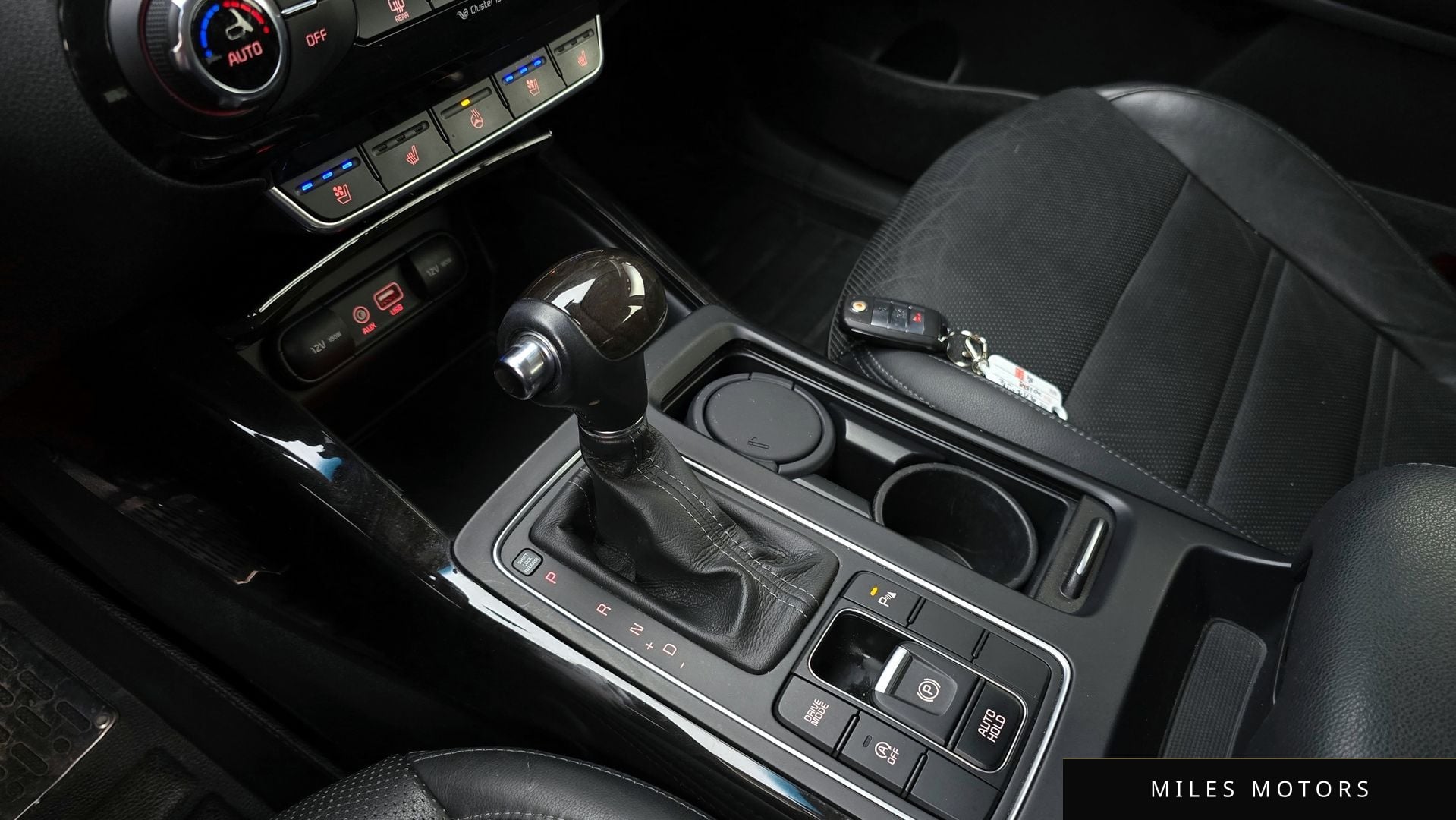 Kia Sorento 2015 — миниатюра 9