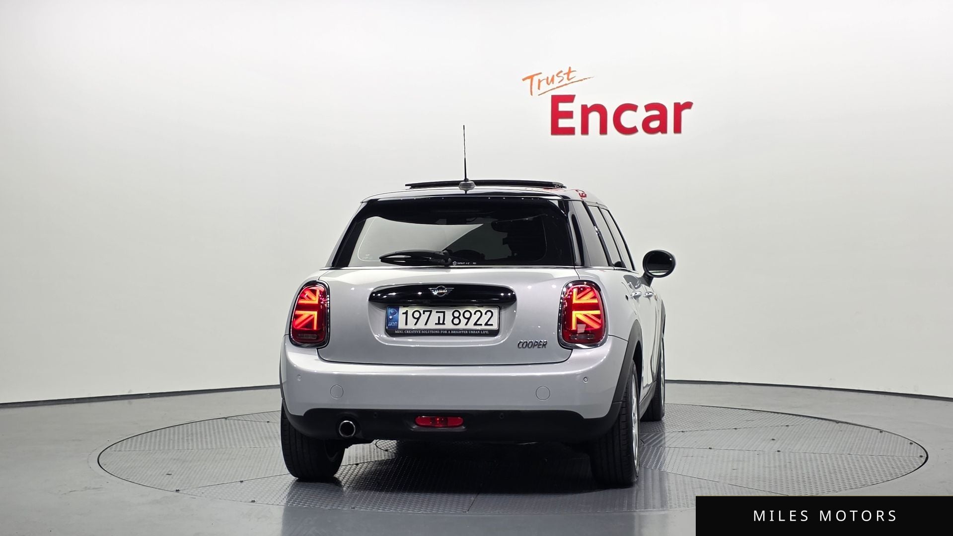 MINI 쿠퍼 2021 — миниатюра 4