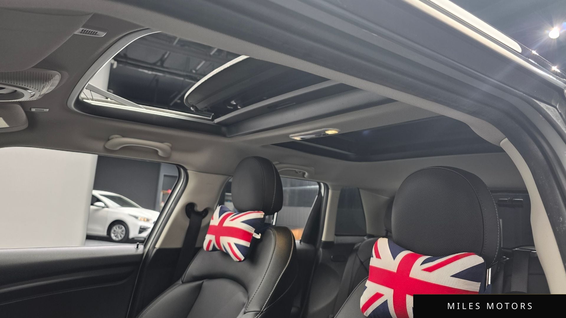 MINI 쿠퍼 2021 — миниатюра 19
