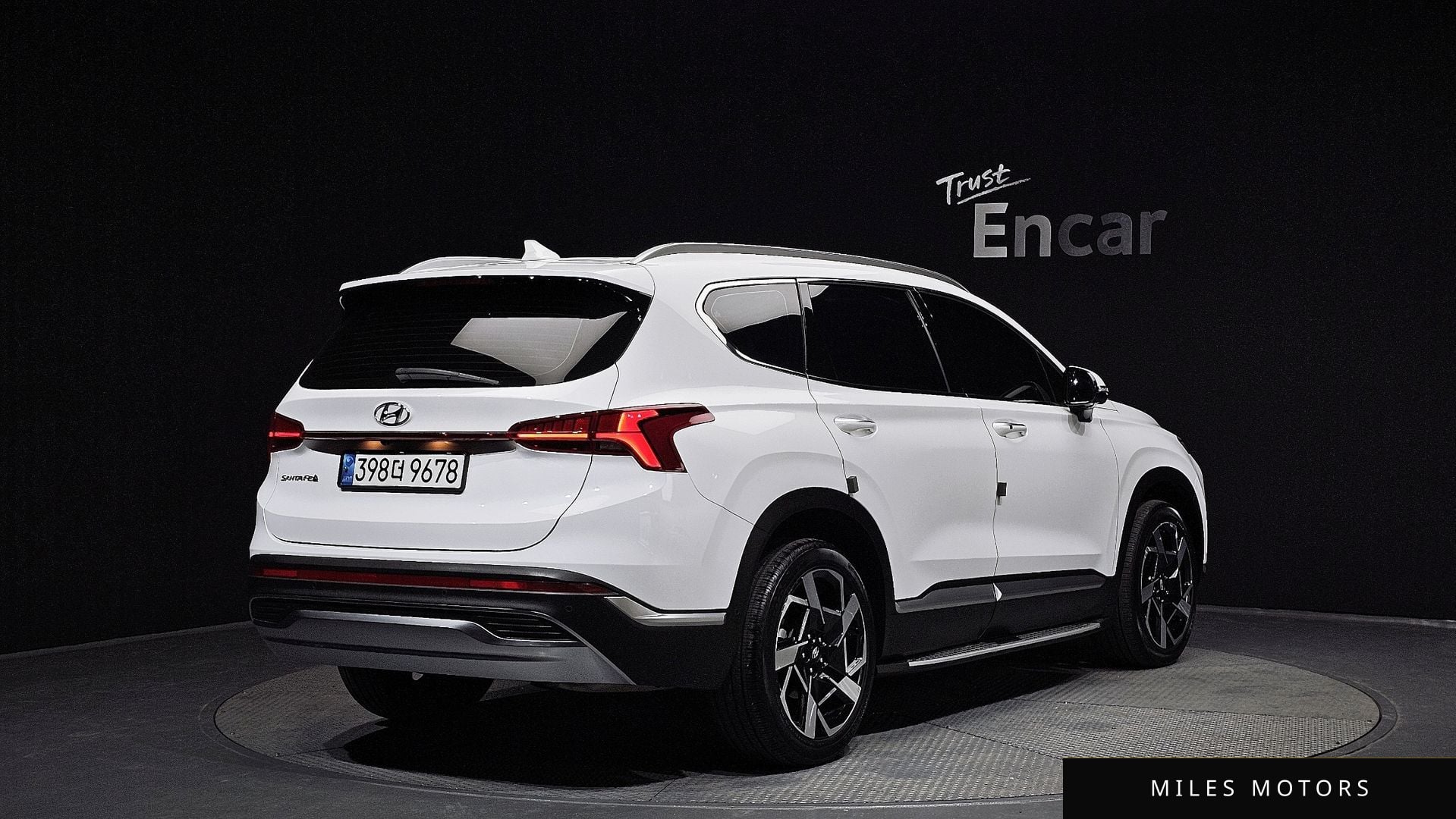 Hyundai Santafe 2021 — миниатюра 2