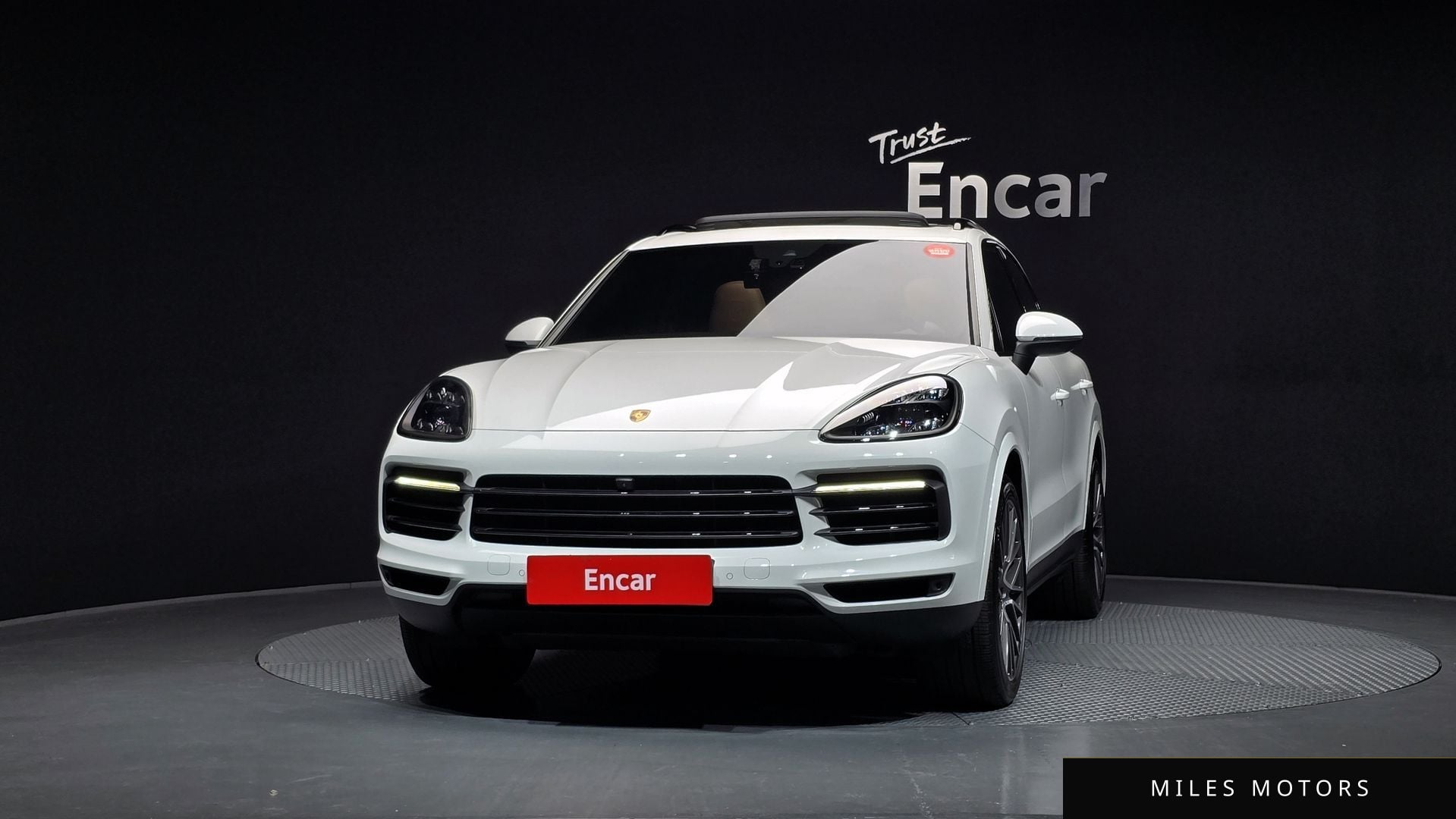 Porsche Cayenne 2020 — миниатюра 3