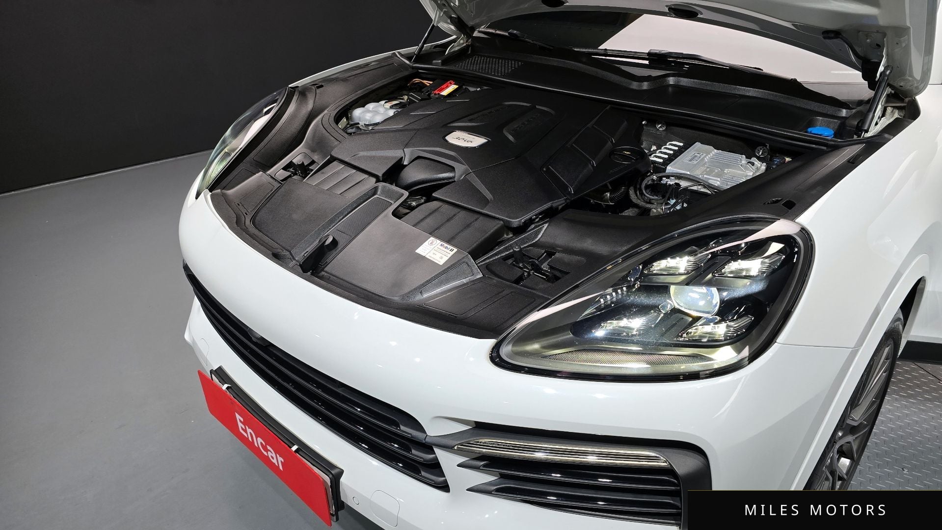 Porsche Cayenne 2020 — миниатюра 6
