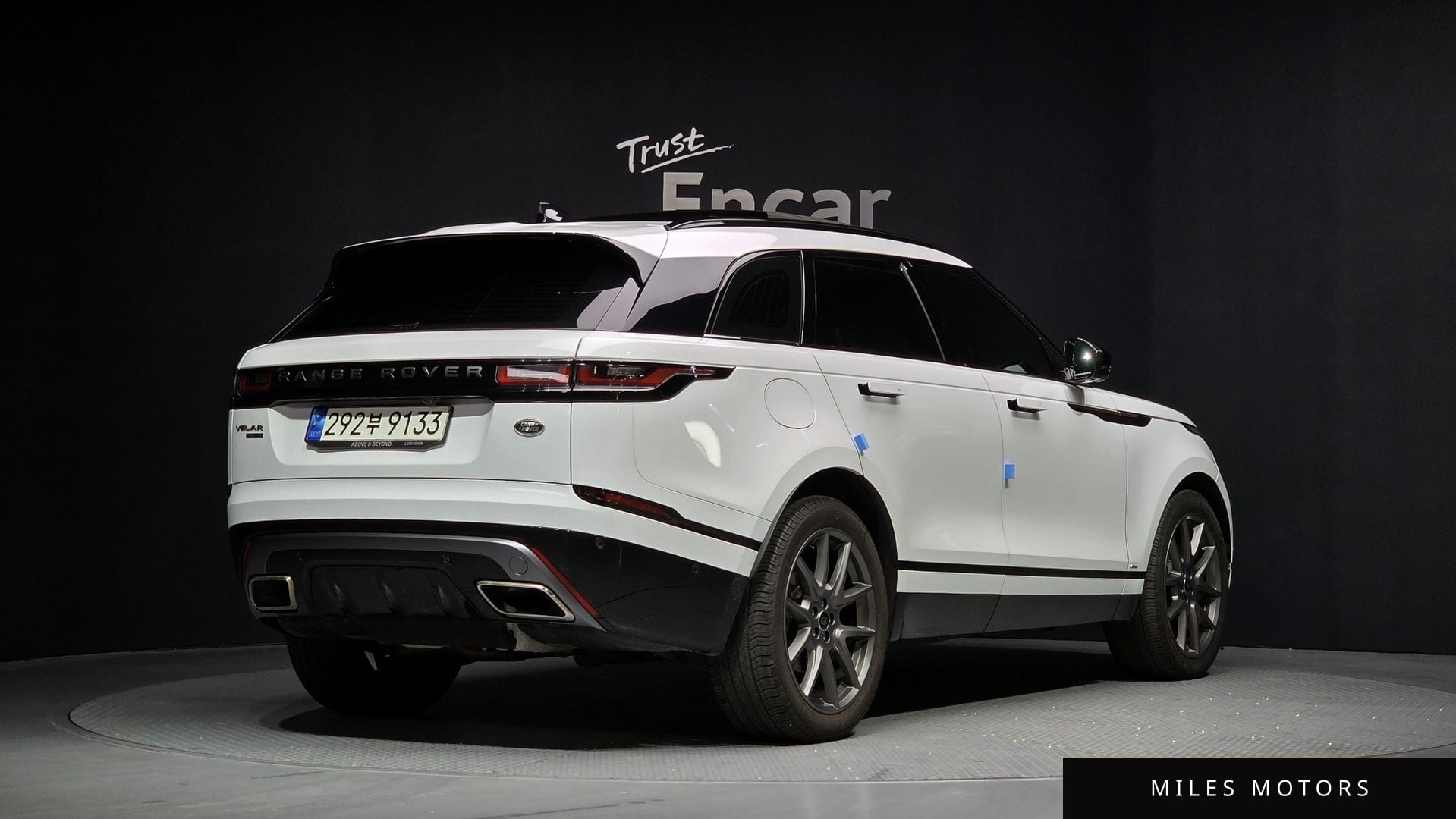 Land Rover Range Rover Velar 2021 — миниатюра 2