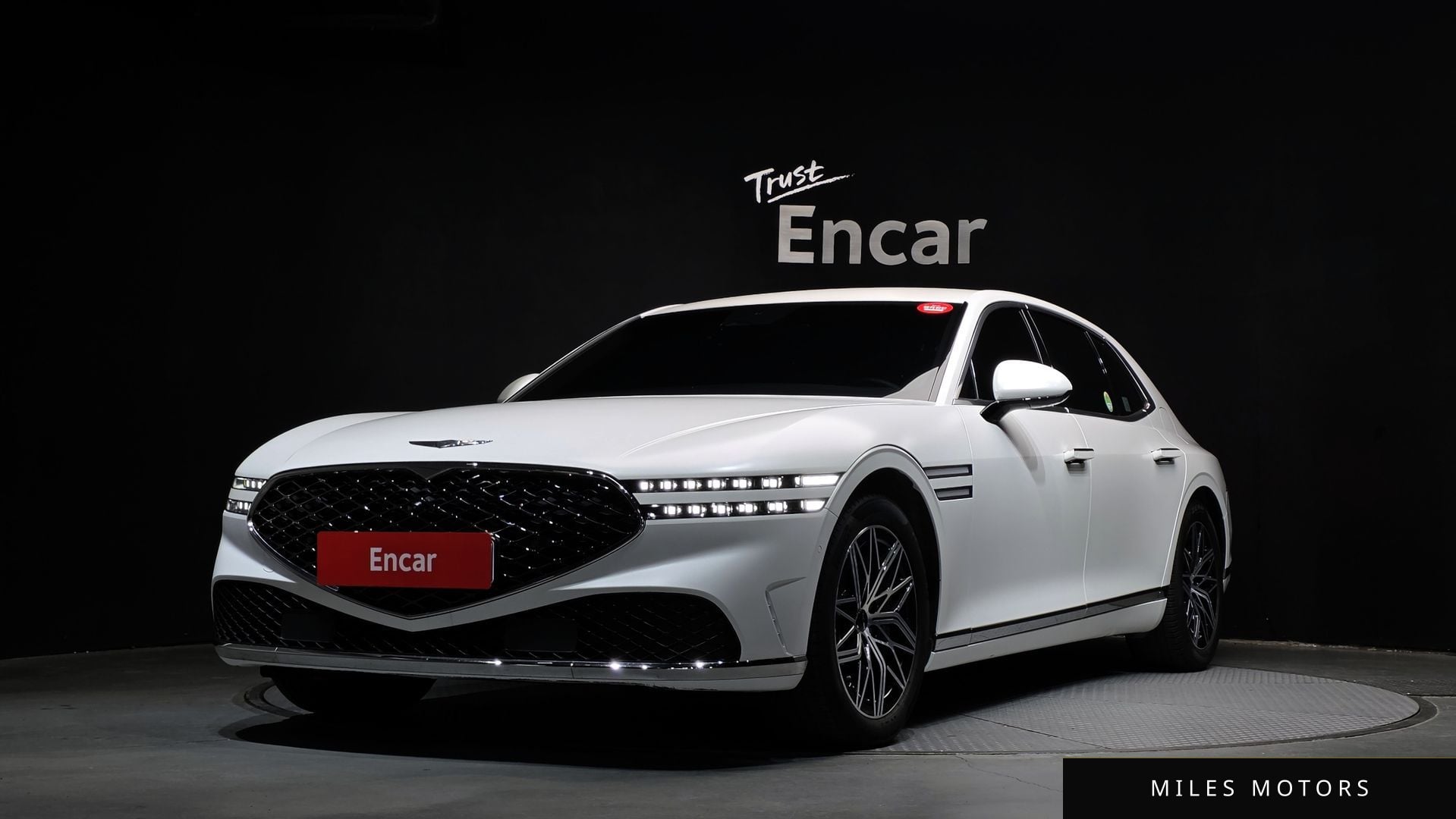 Genesis G90 (RS4) 2023 — фото 1 из 12