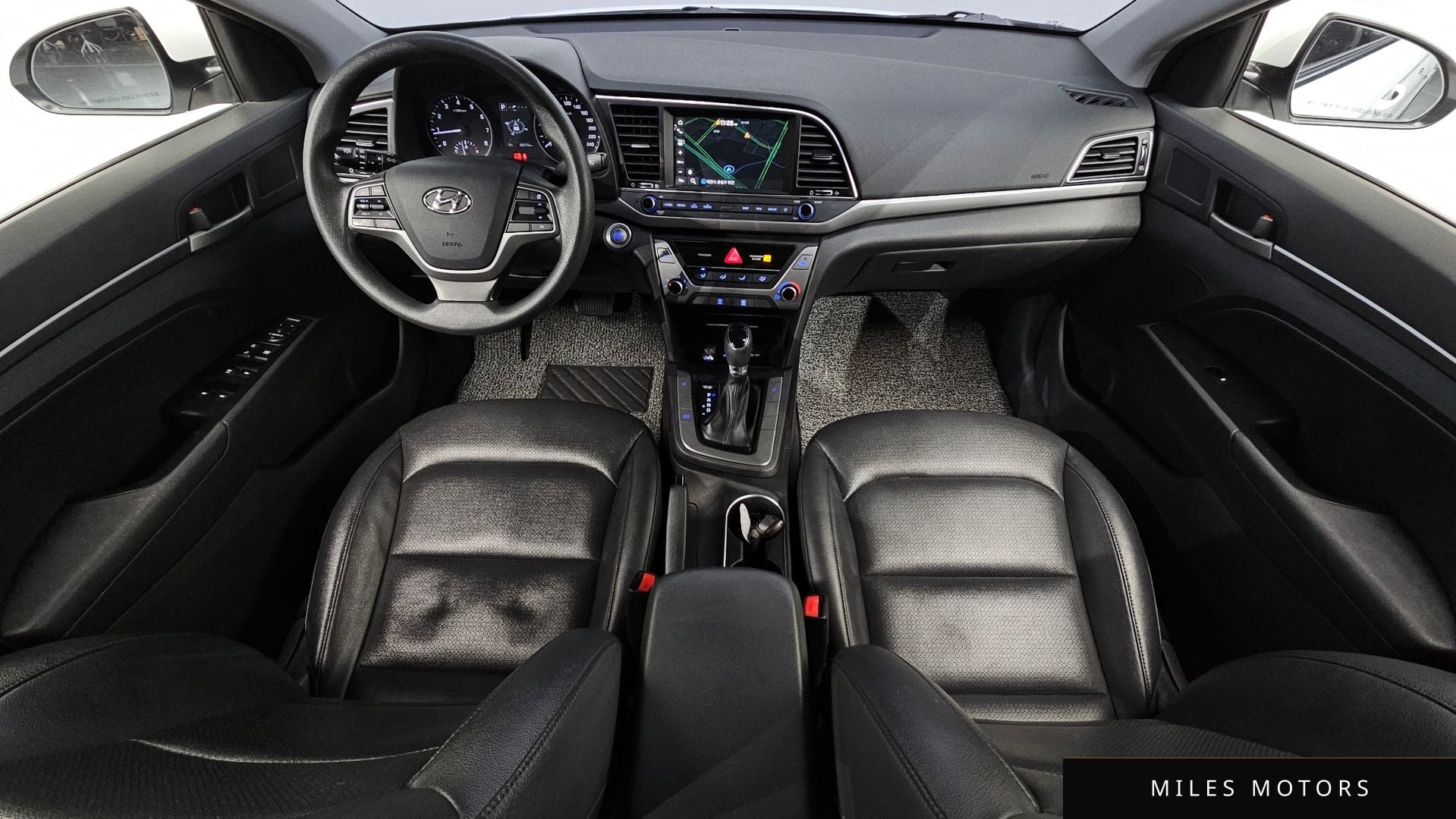 Hyundai AVANTE 2018 — миниатюра 7