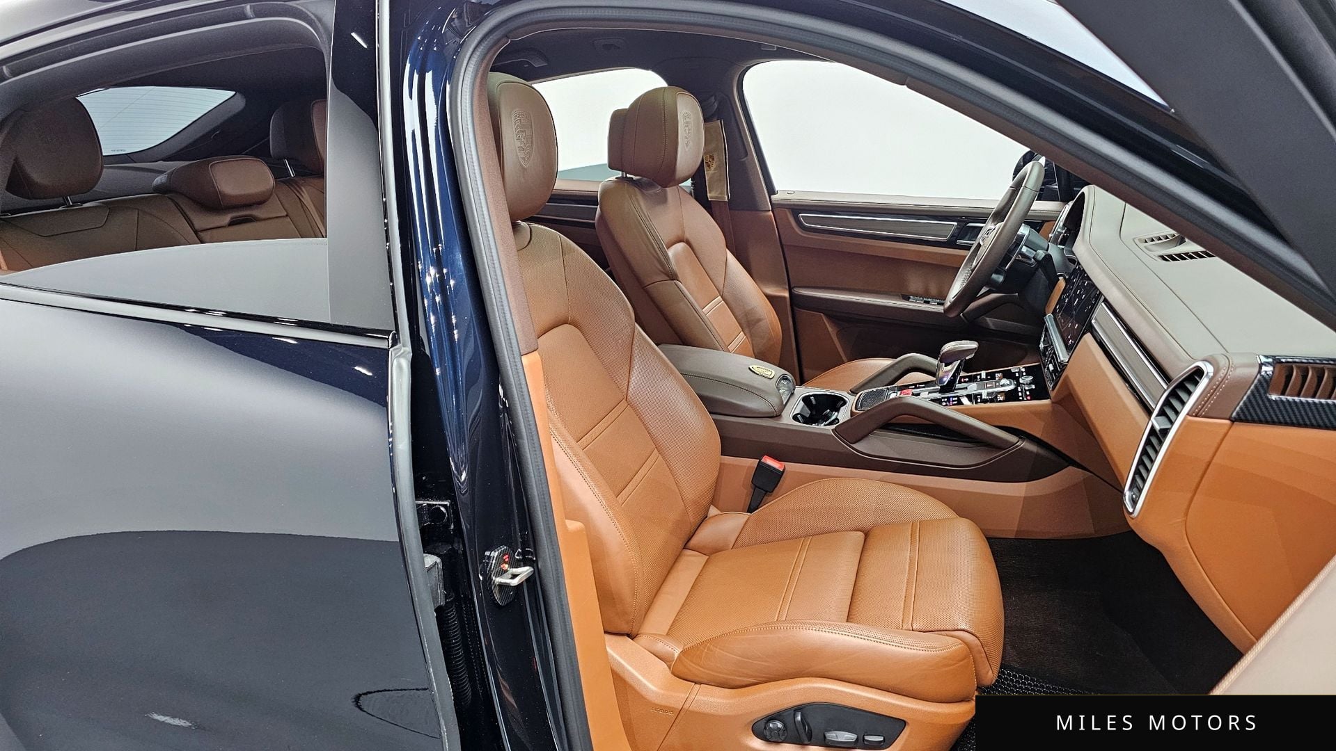 Porsche 카이엔 (PO536) 2022 — миниатюра 10