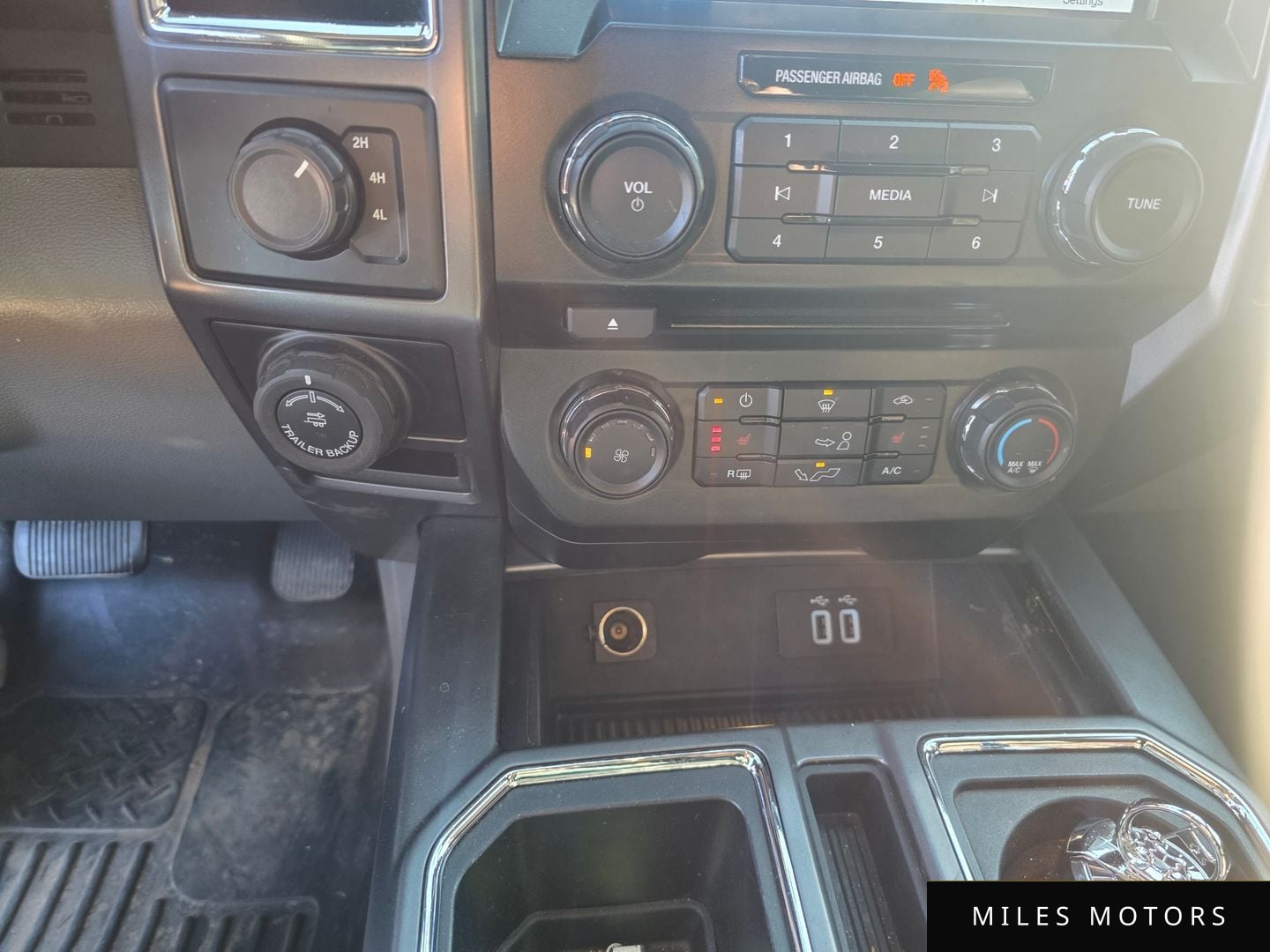 Ford F150 2016 — миниатюра 12